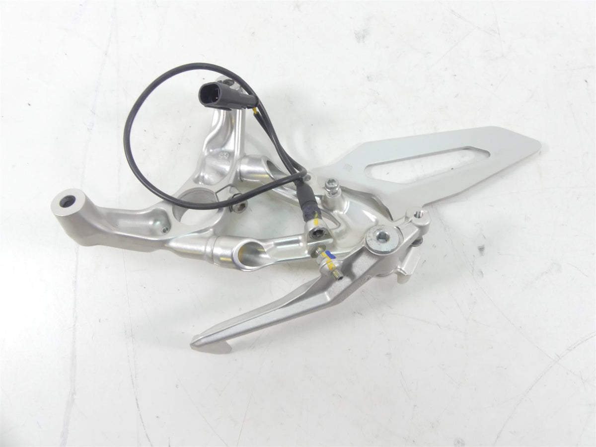 2020 Ducati Panigale V2 Right Brake Pedal & Footpeg Frame Mount 82411871BA {{ shop.shopifyCountryName }} - Mototech271