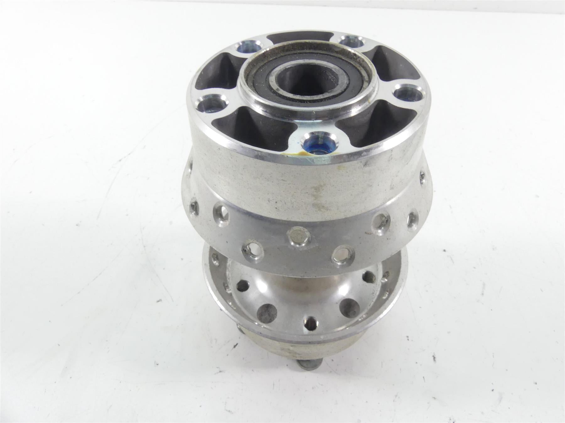 2010 Harley FXDWG Dyna Wide Glide Rear Hub Wheel Rim 25mm 41430-09A {{ shop.shopifyCountryName }} - Mototech271