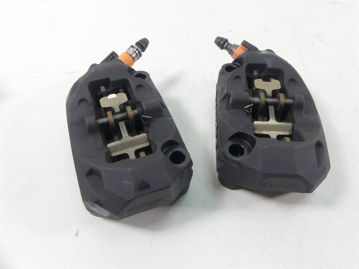 2016 BMW R1200RS K54 Front Brembo Brake Caliper Set 34118556205 34118556206 {{ shop.shopifyCountryName }} - Mototech271