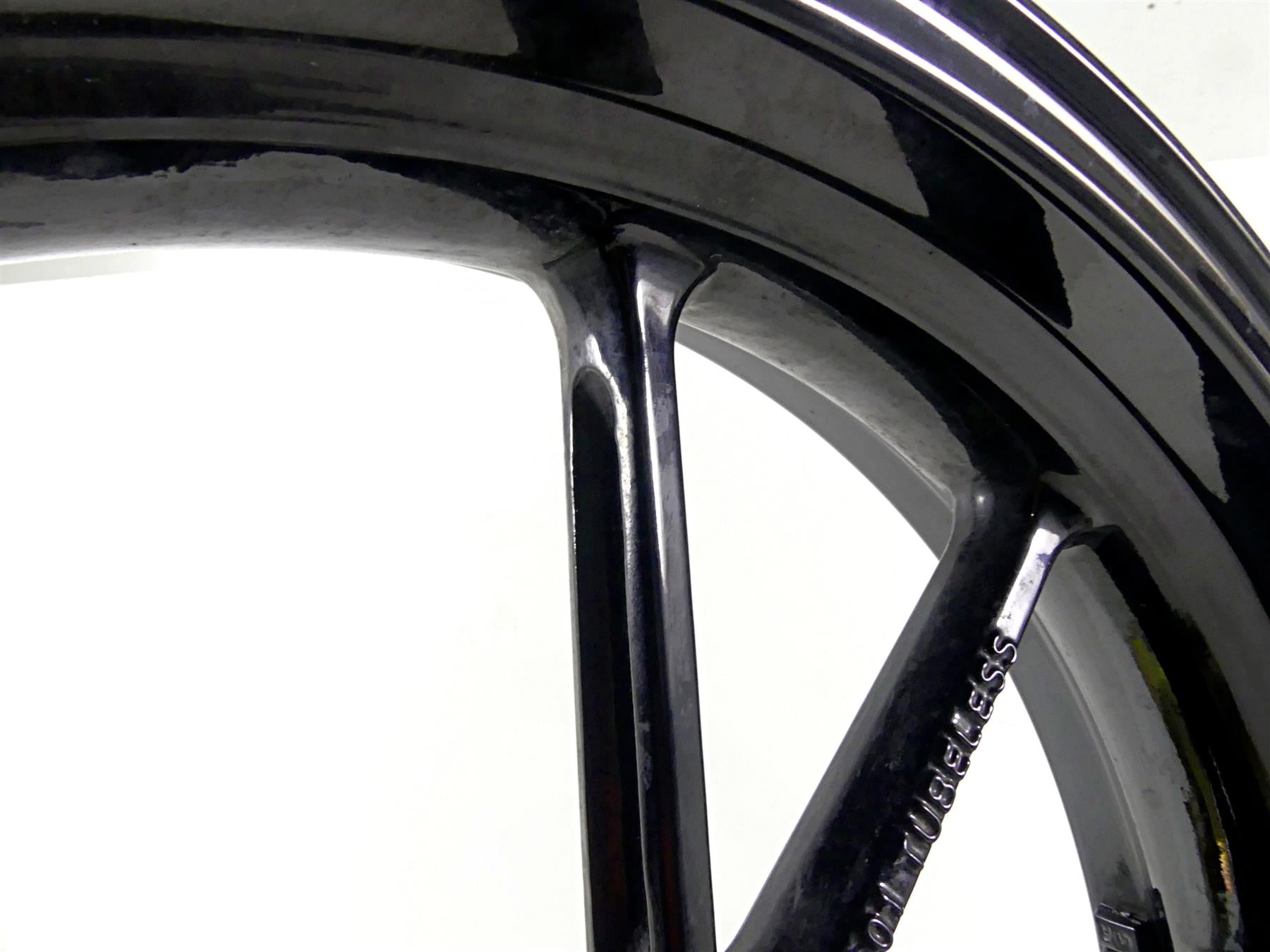 2022 Triumph Speed Triple 1200 RS Front Wheel Rim 17x3.5 -Dent T2000663 {{ shop.shopifyCountryName }} - Mototech271