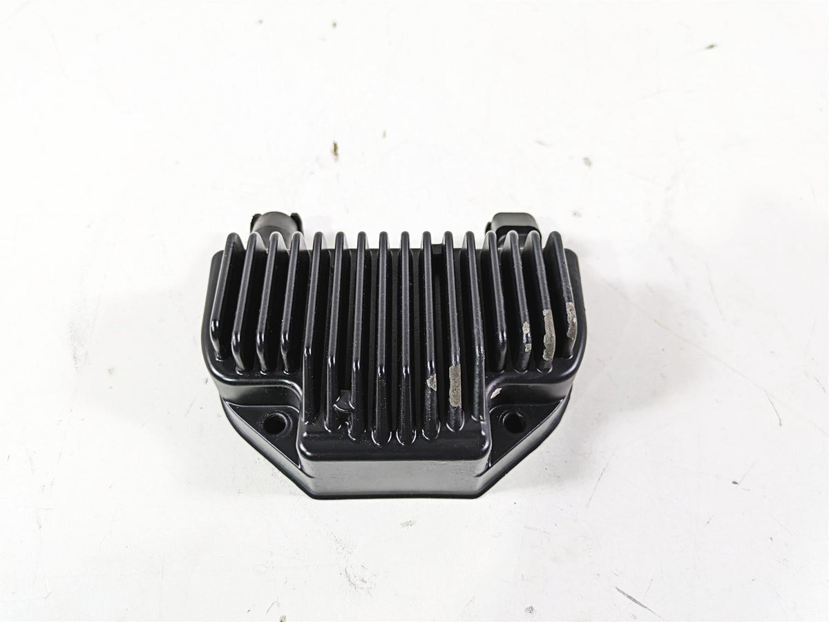 2012 Harley FLD Dyna Switchback Rectifier Voltage Regulator 74631-08A {{ shop.shopifyCountryName }} - Mototech271
