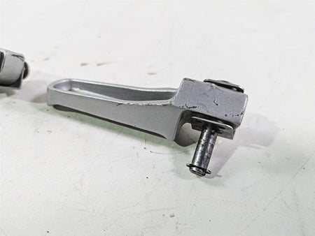 2023 BMW G310R K03 Rear Passenger Footpegs 46718553973 46718553974 {{ shop.shopifyCountryName }} - Mototech271