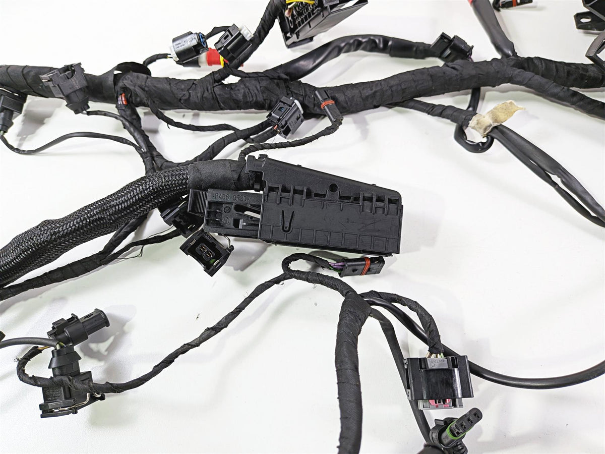 2017 BMW S1000RR K46 Wiring Harness & Engine Harness 12518556757 DDC 61118556087 {{ shop.shopifyCountryName }} - Mototech271