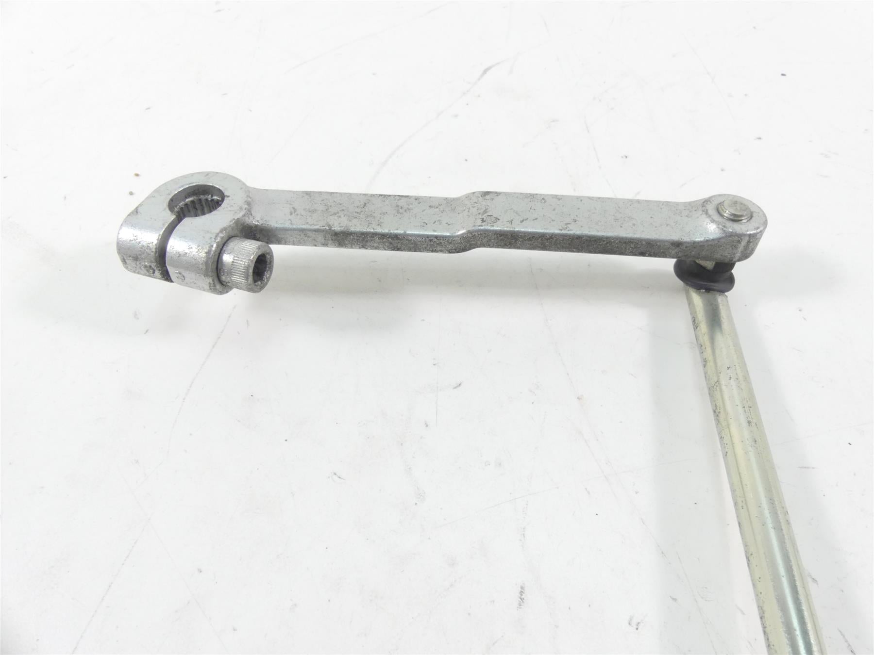 2013 Harley FXDWG Dyna Wide Glide Left Fw Footpeg Mount & Shifter Rod 33693-03 {{ shop.shopifyCountryName }} - Mototech271
