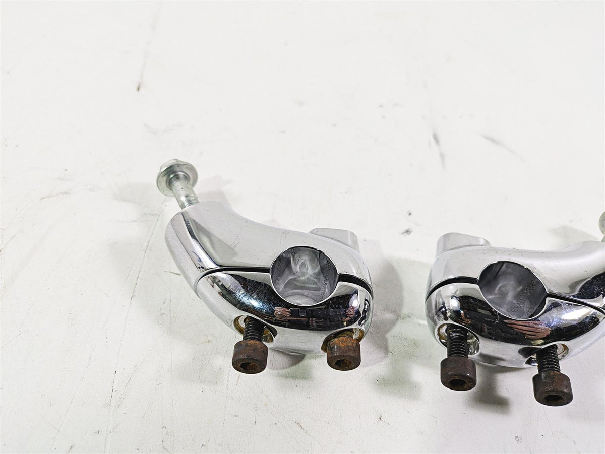 2006 Harley VRSCR Street V-Rod Handlebar Riser Mount Set 55945-06 55995-06 {{ shop.shopifyCountryName }} - Mototech271