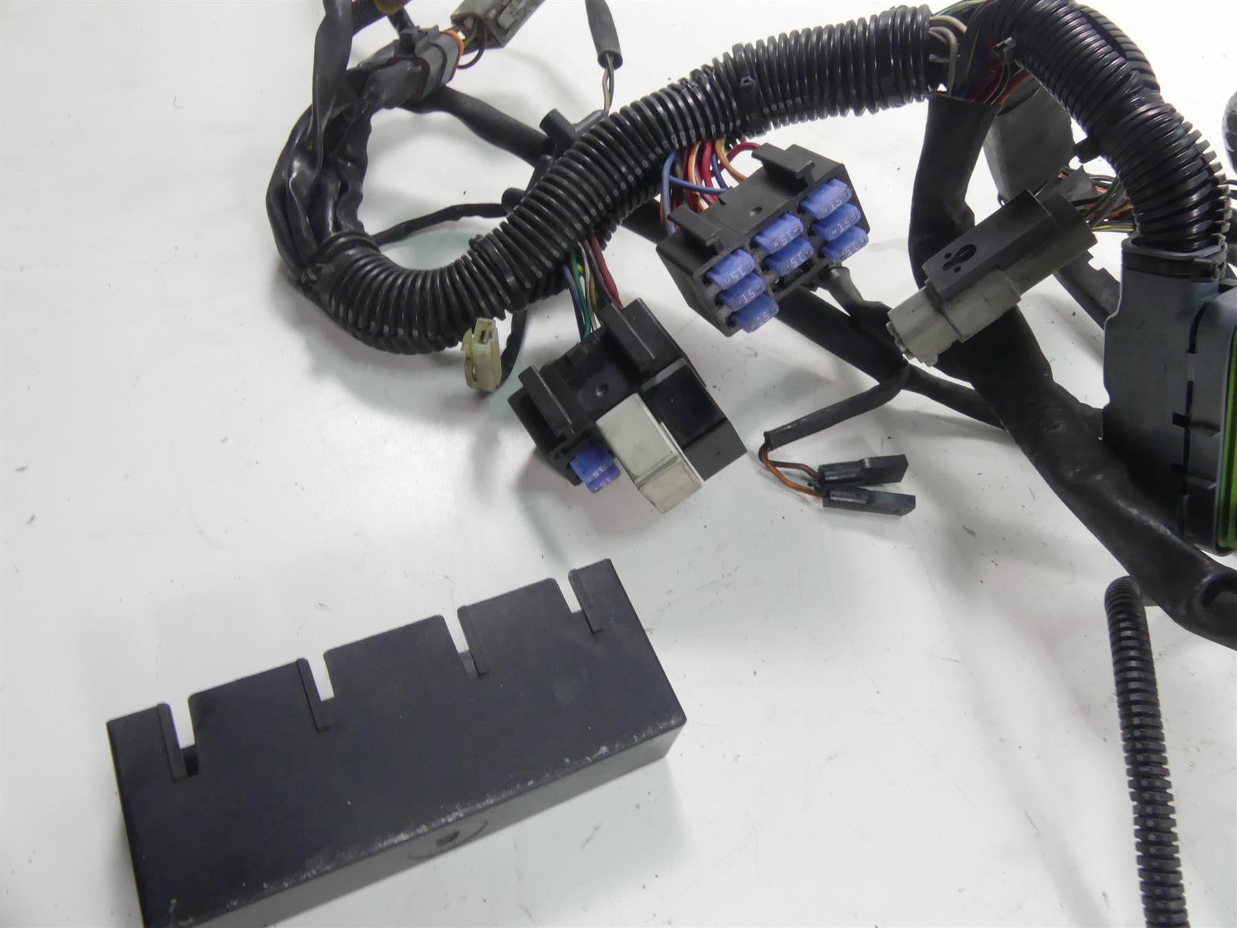 2004 Harley Softail FXSTD SE CVO Deuce Wiring Harness Loom - No Cuts 70431-04A {{ shop.shopifyCountryName }} - Mototech271