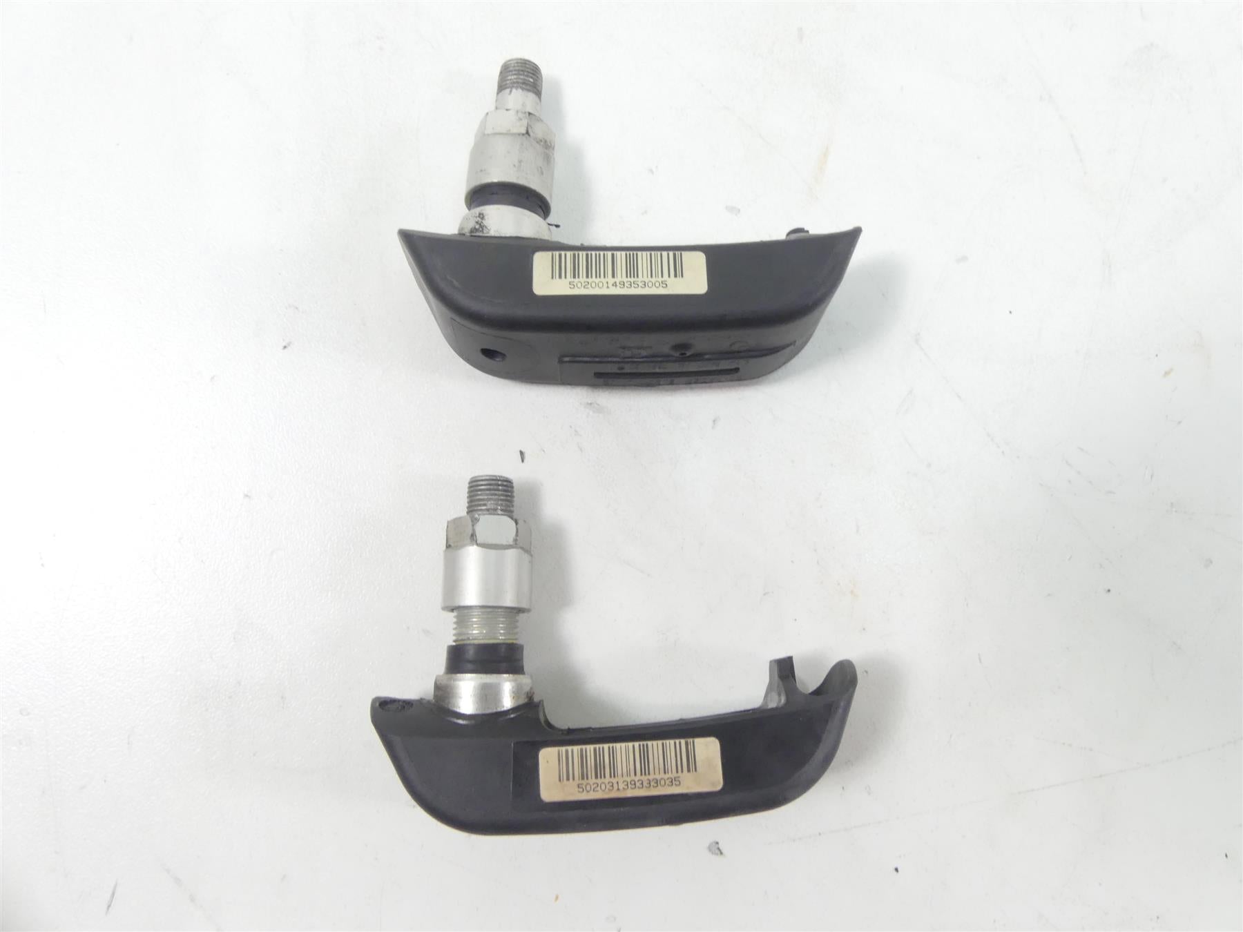 2011 BMW R1200GS K255 Adv Tire Pressure Sensors + Rdc Module 7720818 36318532731 {{ shop.shopifyCountryName }} - Mototech271