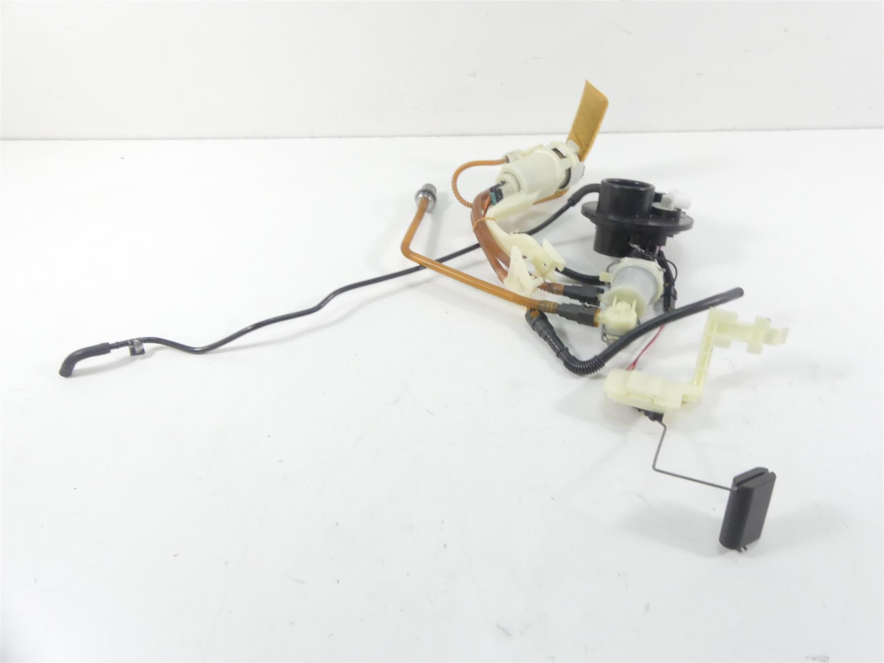 2010 Harley Touring FLHX Street Glide Fuel Gas Petrol Pump - Tested 75069-08 {{ shop.shopifyCountryName }} - Mototech271