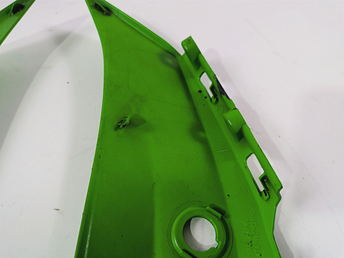 2016 Kawasaki ZX10R Ninja Rear Side Tail Cover Fairing Set - Read 36001-0640-51B {{ shop.shopifyCountryName }} - Mototech271