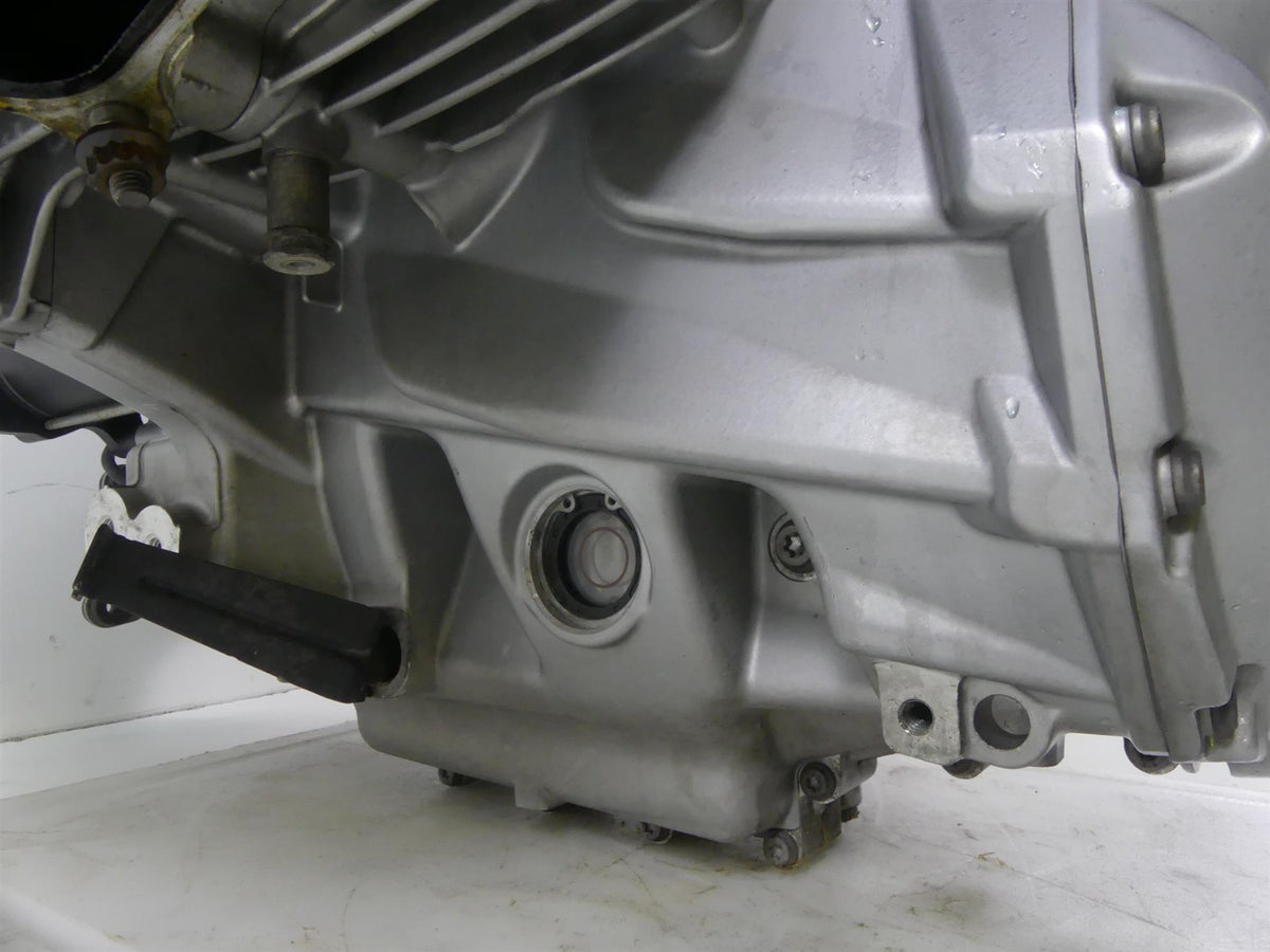 2015 BMW R1200RT K52 Running Engine Motor 16K + Trailing Arm - Read 11008389101 {{ shop.shopifyCountryName }} - Mototech271