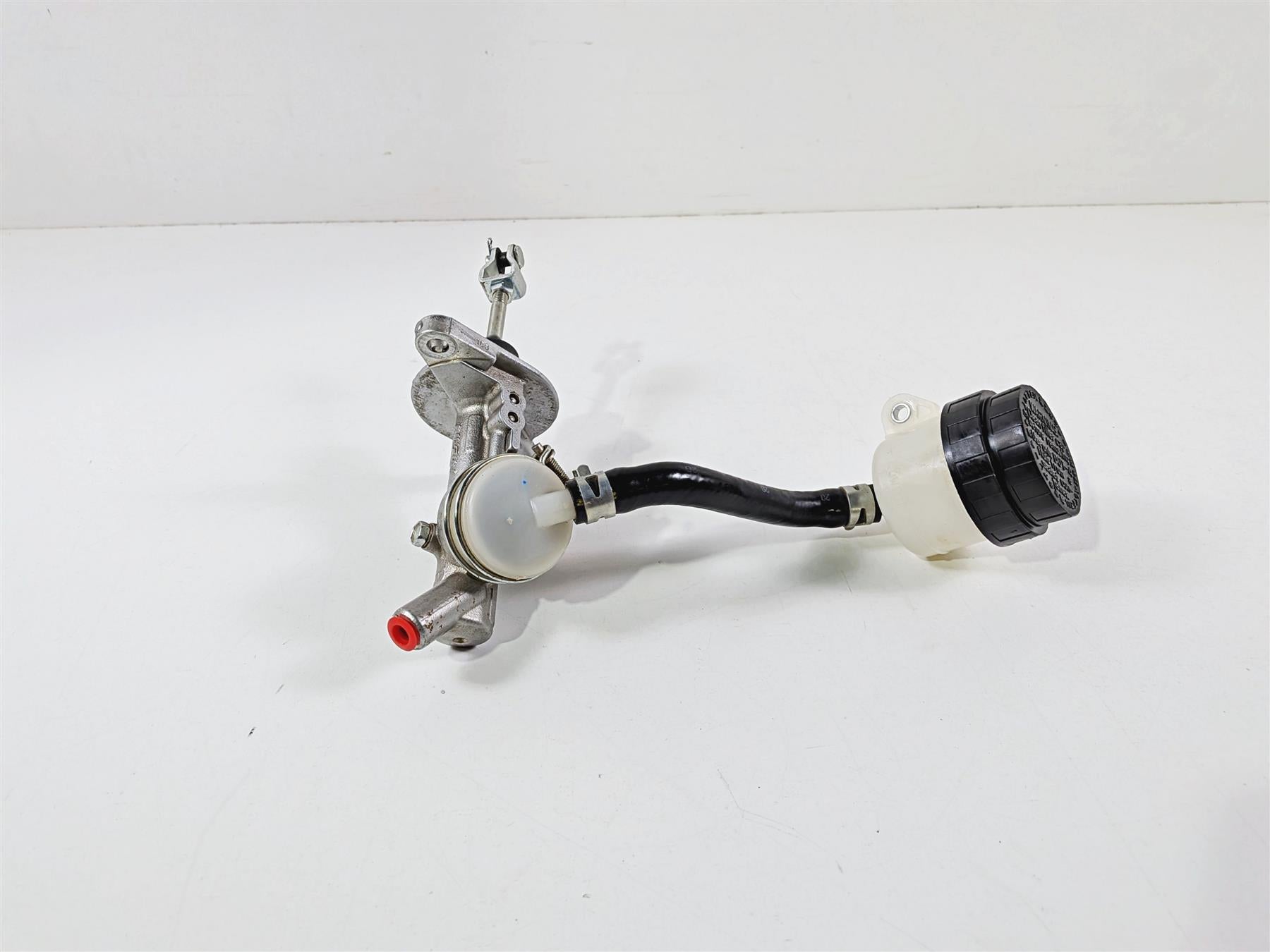 2021 Yamaha YXZ1000R EPS SS SE Nissin 3/4 Main Master Cylinder B5H-2583T-00-00 {{ shop.shopifyCountryName }} - Mototech271