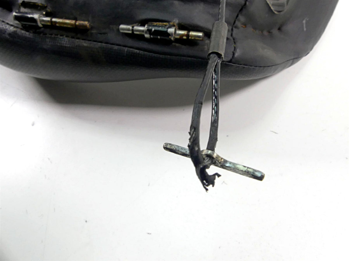 2005 Harley VRSCSE CVO V-Rod Front Rear Seat Saddle Set 51595-05 51594-05 {{ shop.shopifyCountryName }} - Mototech271