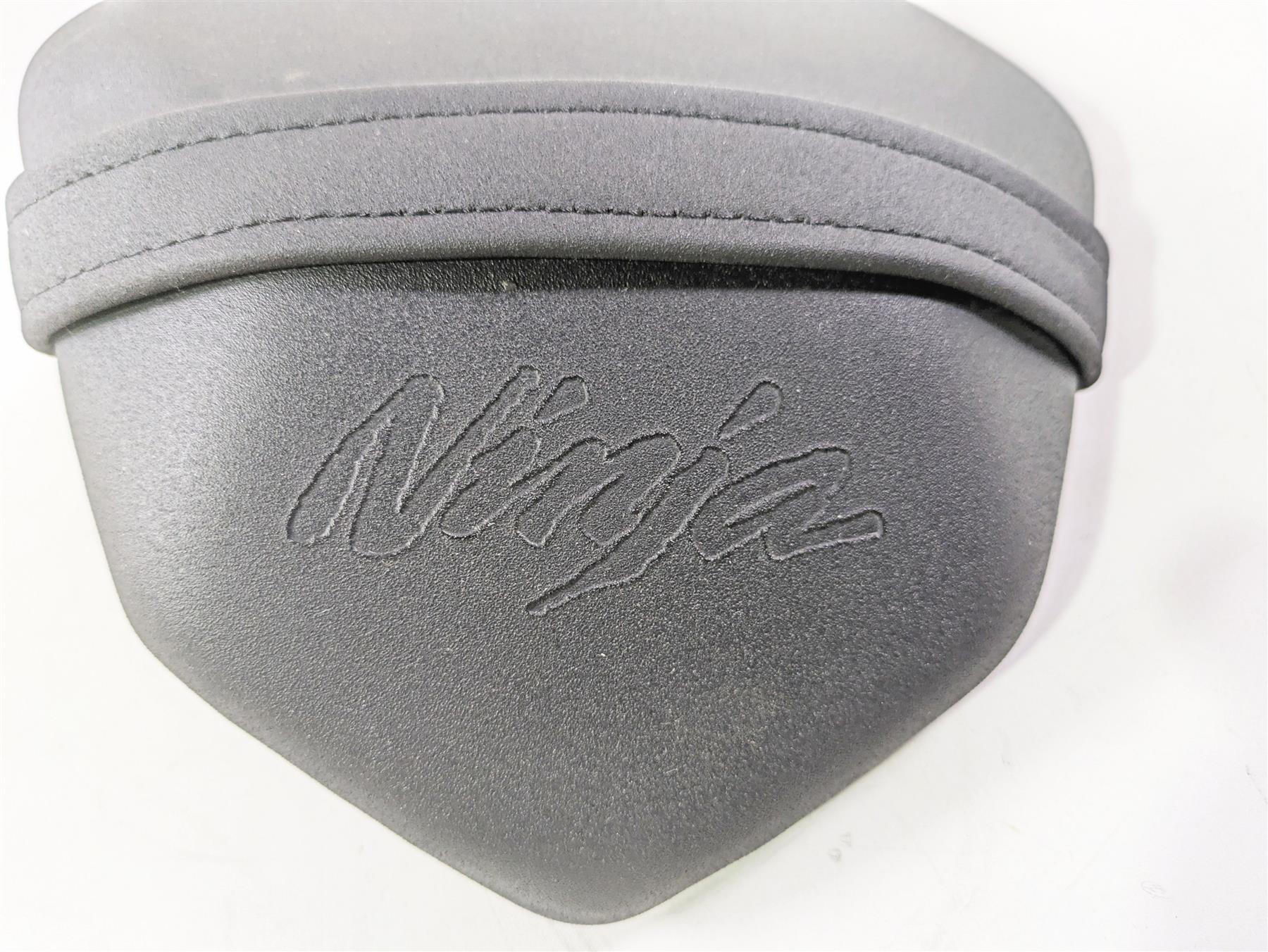 2020 Kawasaki ZX6R ZX636 Ninja Rear Passenger Seat Saddle 53066-0607-12Y {{ shop.shopifyCountryName }} - Mototech271