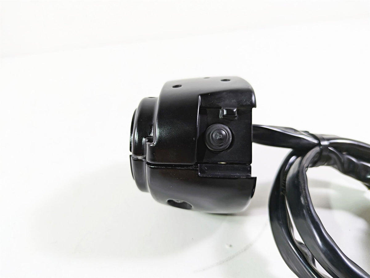 2009 Harley XR1200 Sportster Left Hand Turn Signal Control Switch 71682-06A {{ shop.shopifyCountryName }} - Mototech271
