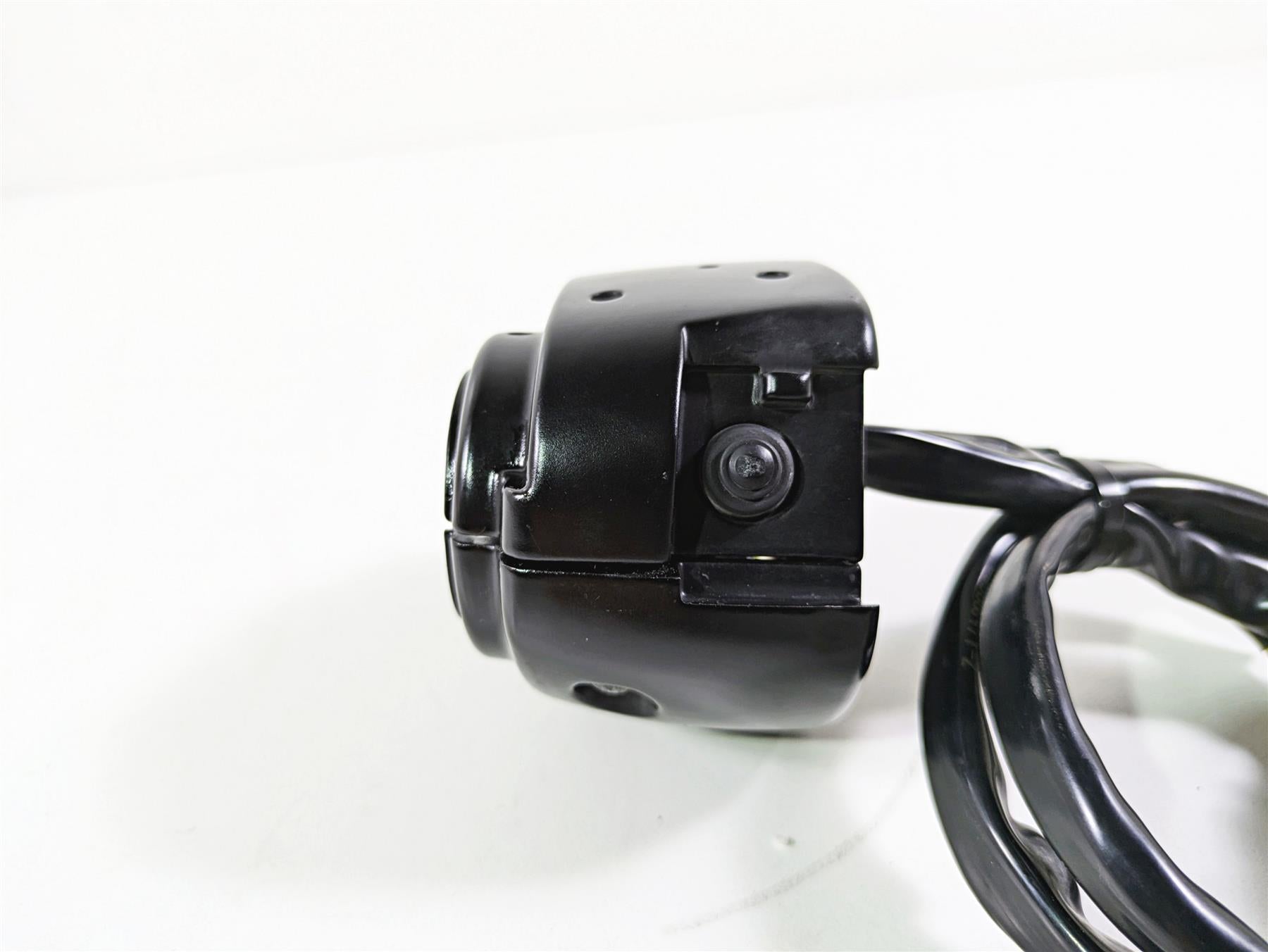 2009 Harley XR1200 Sportster Left Hand Turn Signal Control Switch 71682-06A {{ shop.shopifyCountryName }} - Mototech271