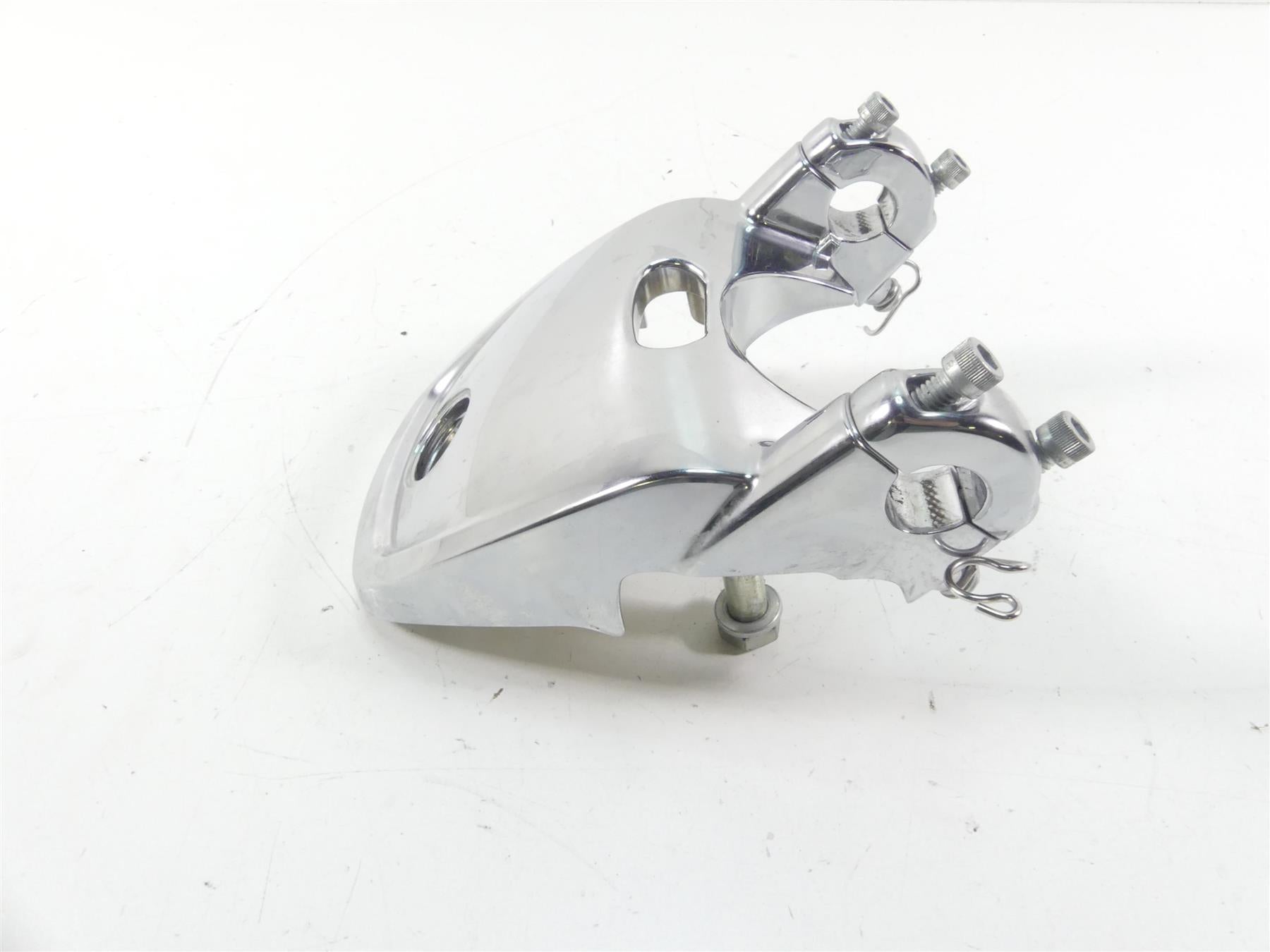 2016 Harley FXDL Dyna Low Rider Upper Visor Handlebar Riser Holder 67700193 {{ shop.shopifyCountryName }} - Mototech271