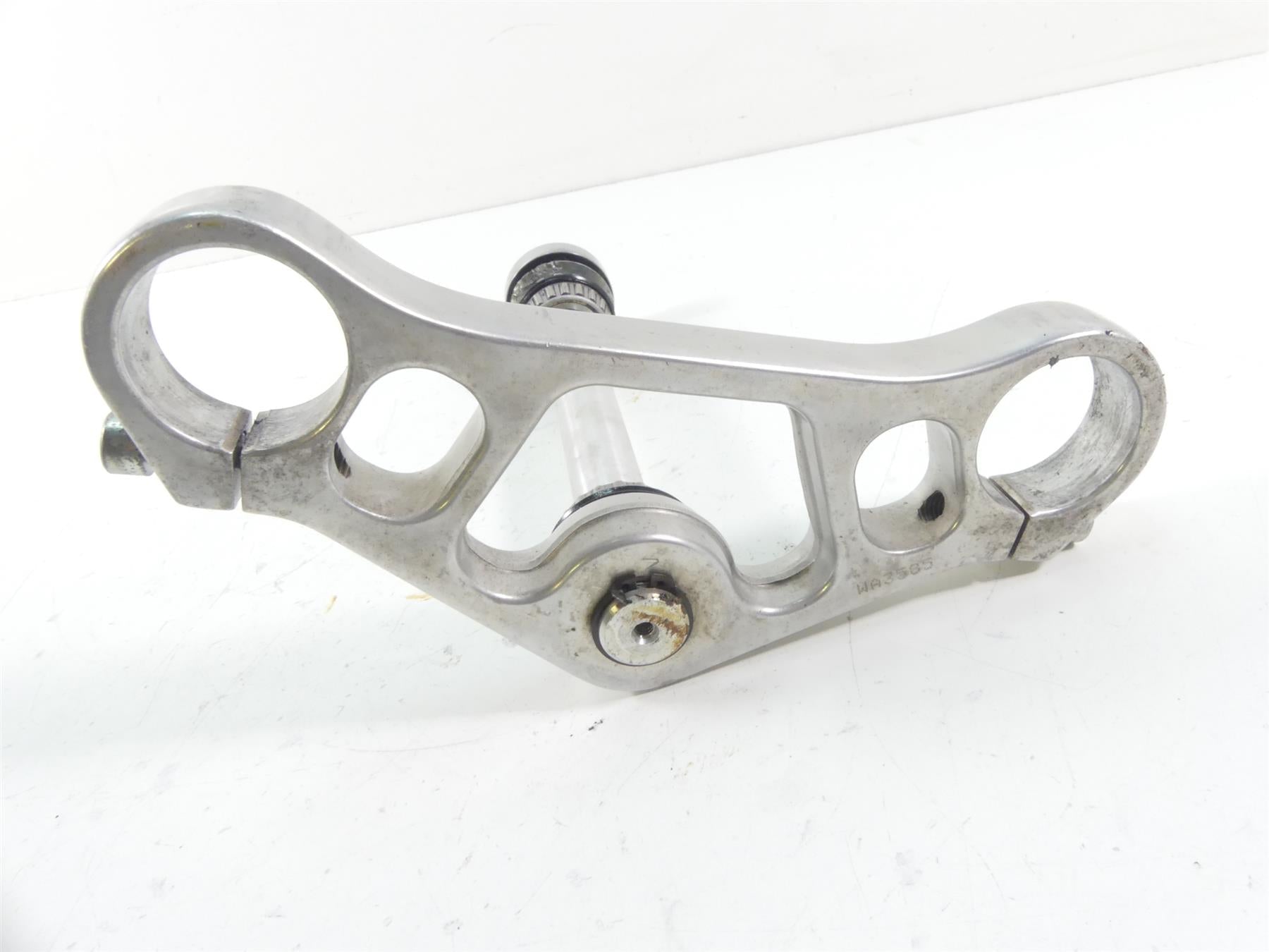 2006 Harley VRSCD Night V Rod Lower Triple Tree Steering Yoke - 49mm 46788-06A {{ shop.shopifyCountryName }} - Mototech271