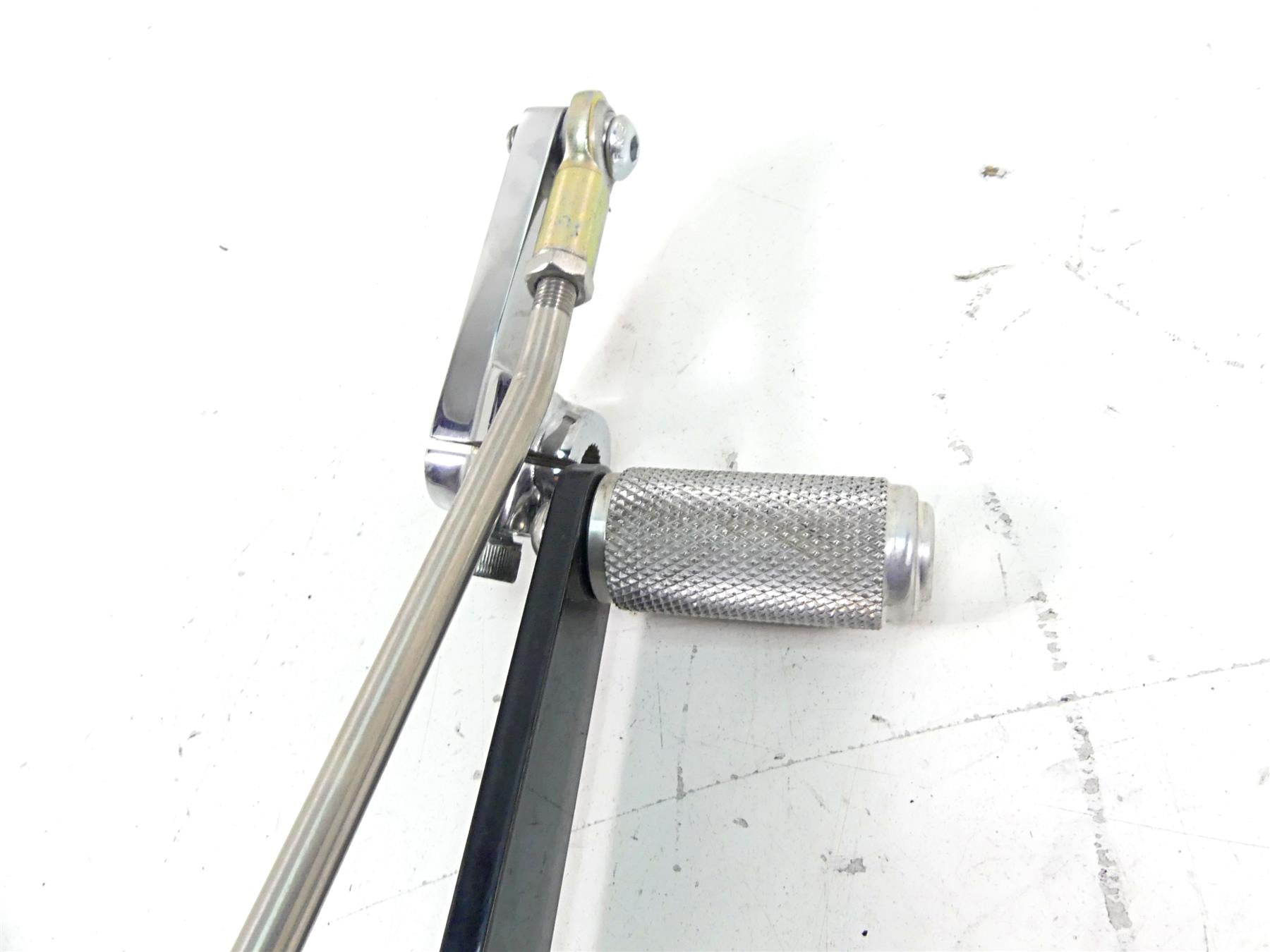 1997 Harley Sportster XL1200 C Front Control Footpeg Shifter Brake Pedal Set {{ shop.shopifyCountryName }} - Mototech271