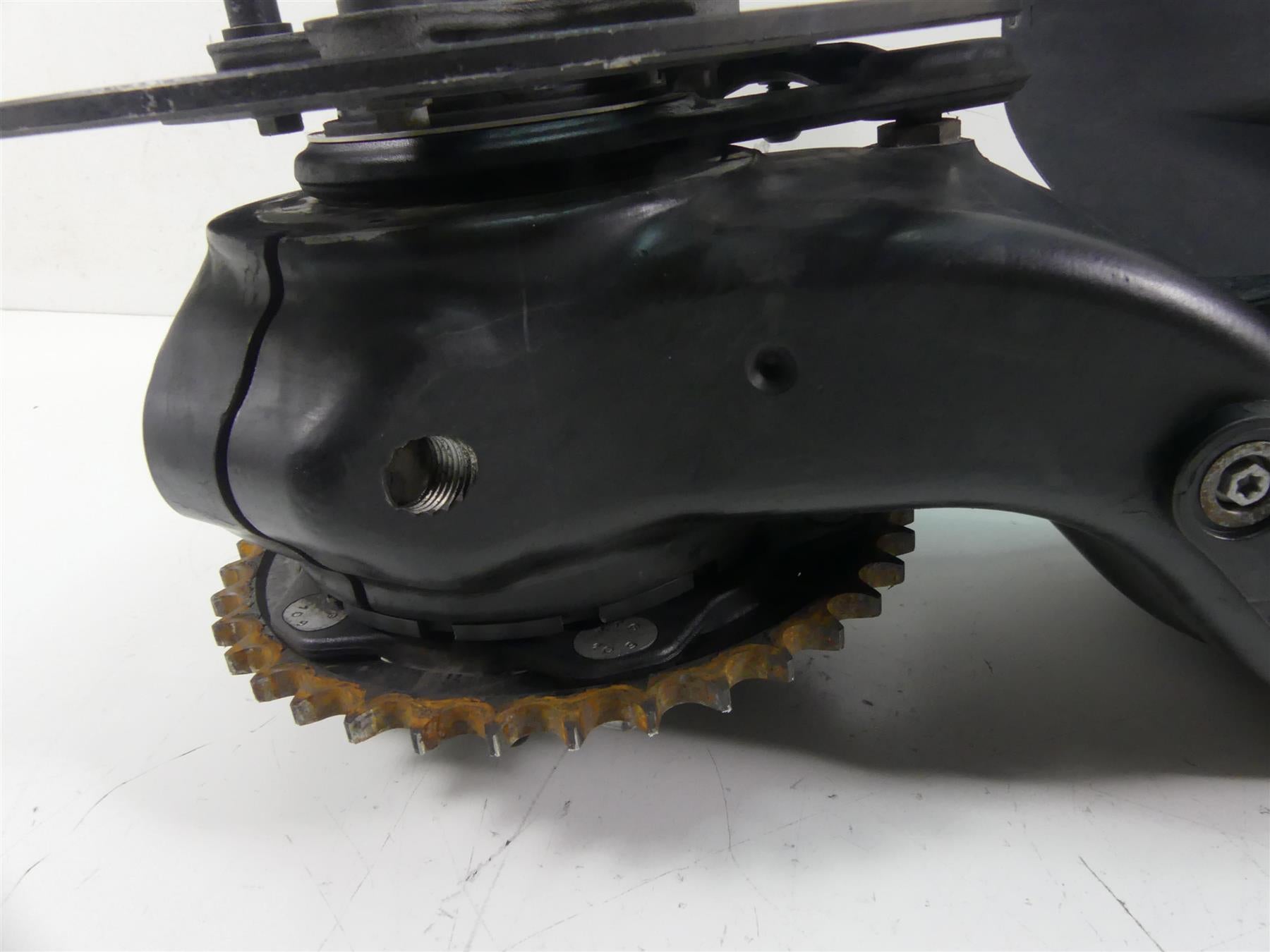 2016 KTM 1290 Superduke R Rear Swingarm Swing Arm & Axle 6130403004433 {{ shop.shopifyCountryName }} - Mototech271