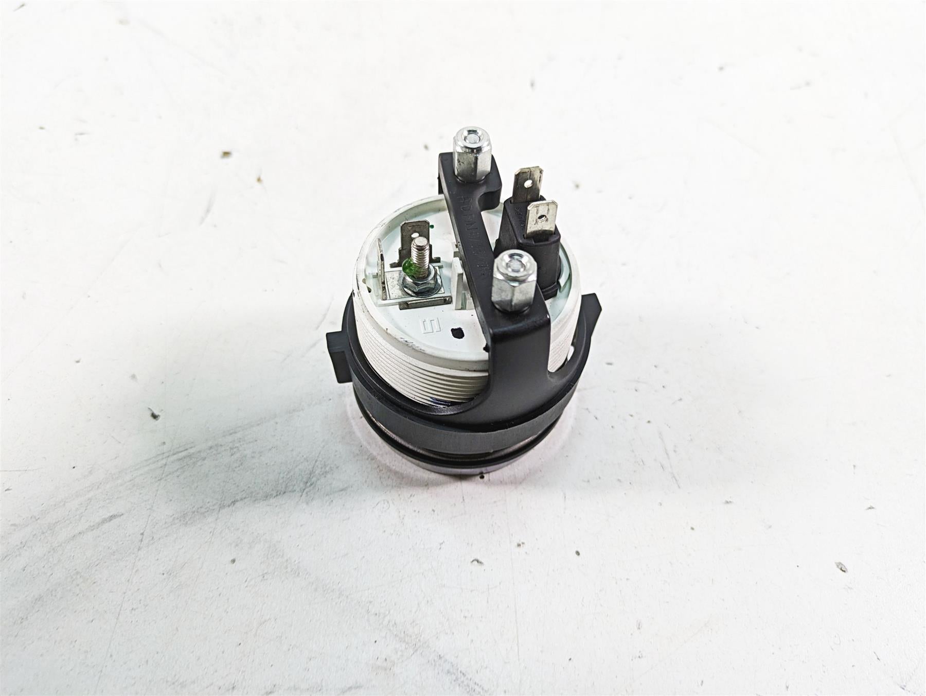 2010 Harley Touring FLHTCU Electra Glide Volt Voltage Meter Gauge 74526-96C {{ shop.shopifyCountryName }} - Mototech271