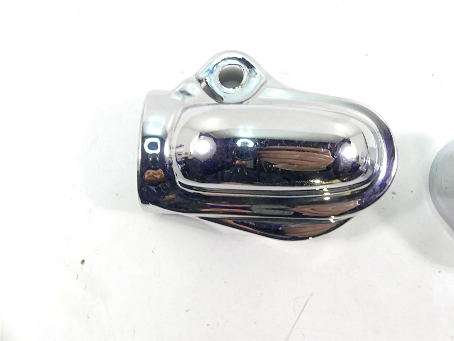 2005 Harley VRSCSE CVO V-Rod Rear Axle Swingarm Chrome Cover -Read 45621-02 {{ shop.shopifyCountryName }} - Mototech271