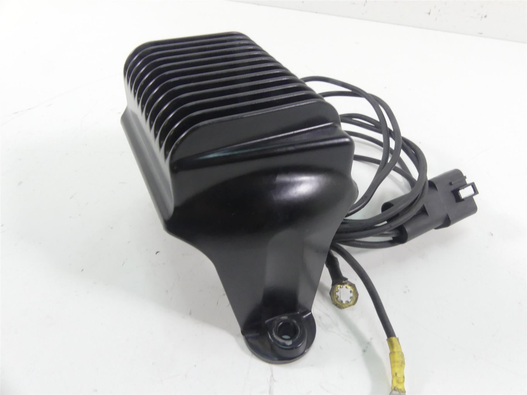 1999 Harley Touring FLHTCUI Electra Glide Rectifier Voltage Regulator 74505-97A {{ shop.shopifyCountryName }} - Mototech271