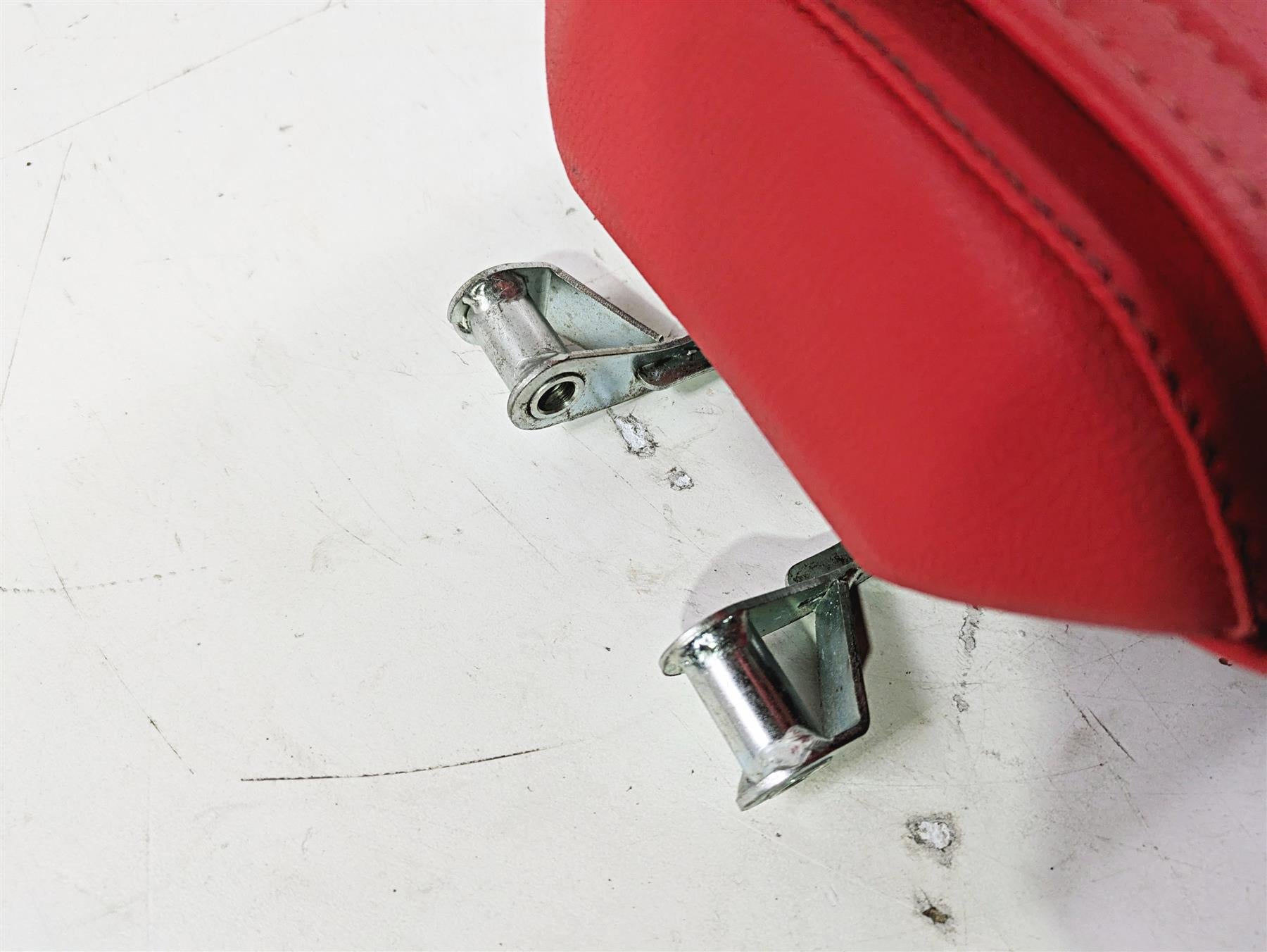 2022 MV Agusta F3 800 Rosso Rear Passenger Seat Saddle 8000B7404 {{ shop.shopifyCountryName }} - Mototech271