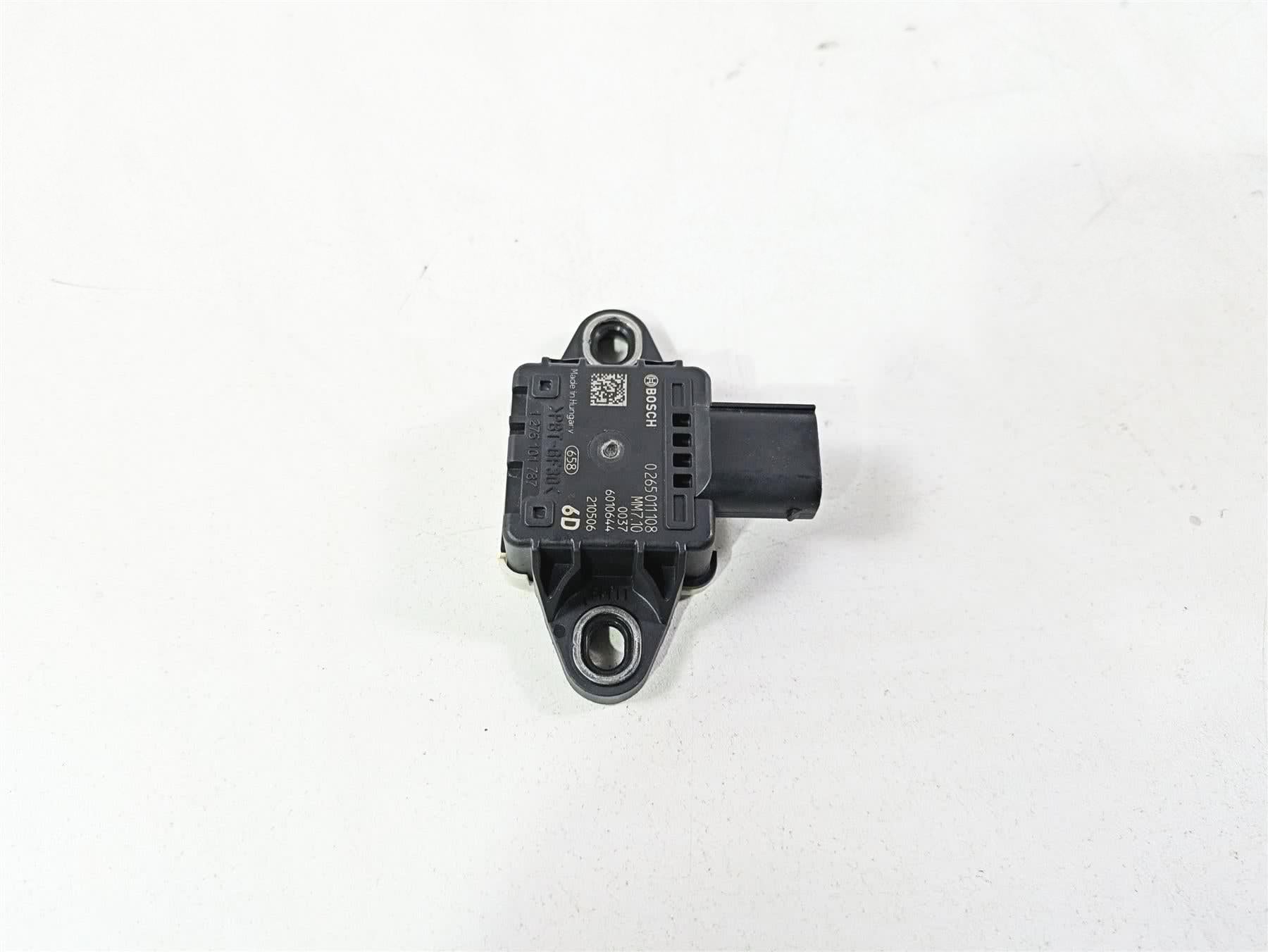 2022 Ducati Scrambler Desert Sled Lean Angle Fall Sensor Bosch 38540093B {{ shop.shopifyCountryName }} - Mototech271
