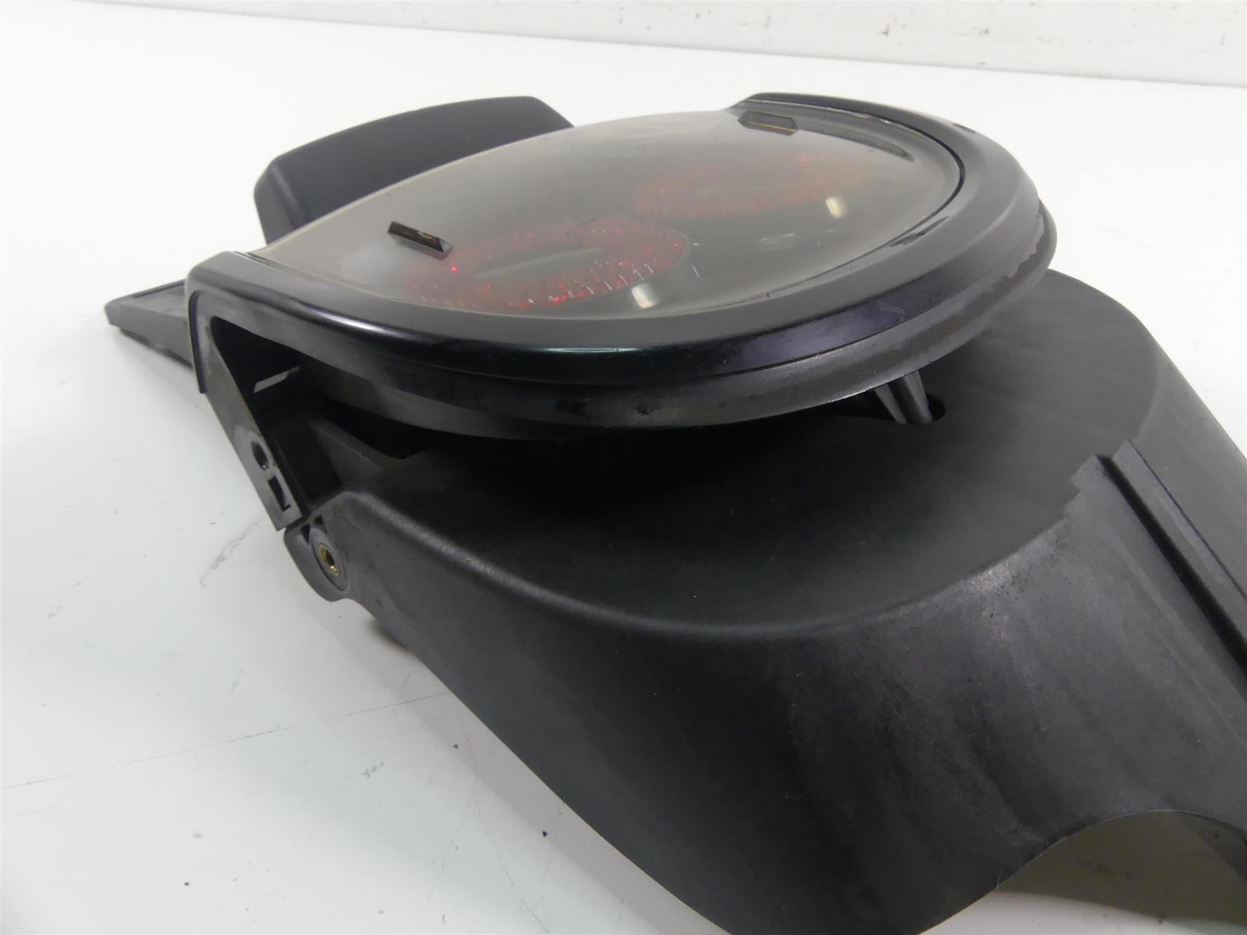 2014 Harley FXDF Dyna Fat Bob Rear Taillight Tail Light & Plate Holder 67900173 {{ shop.shopifyCountryName }} - Mototech271
