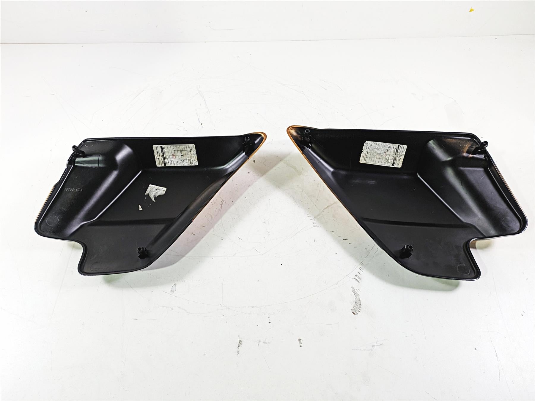 2008 Harley Touring FLHTCU E-Glide 105TH Side Cover Fairing Set 66250-97 {{ shop.shopifyCountryName }} - Mototech271
