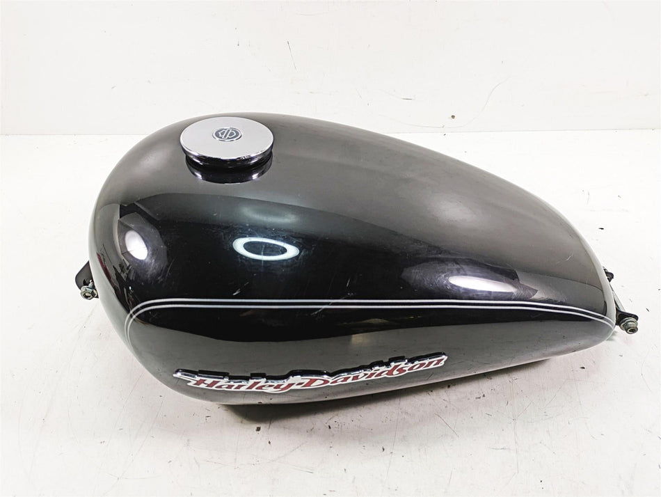 2007 Harley Sportster XL1200 C Fuel Gas Petrol Tank - No Dent - Read 62213-07 {{ shop.shopifyCountryName }} - Mototech271