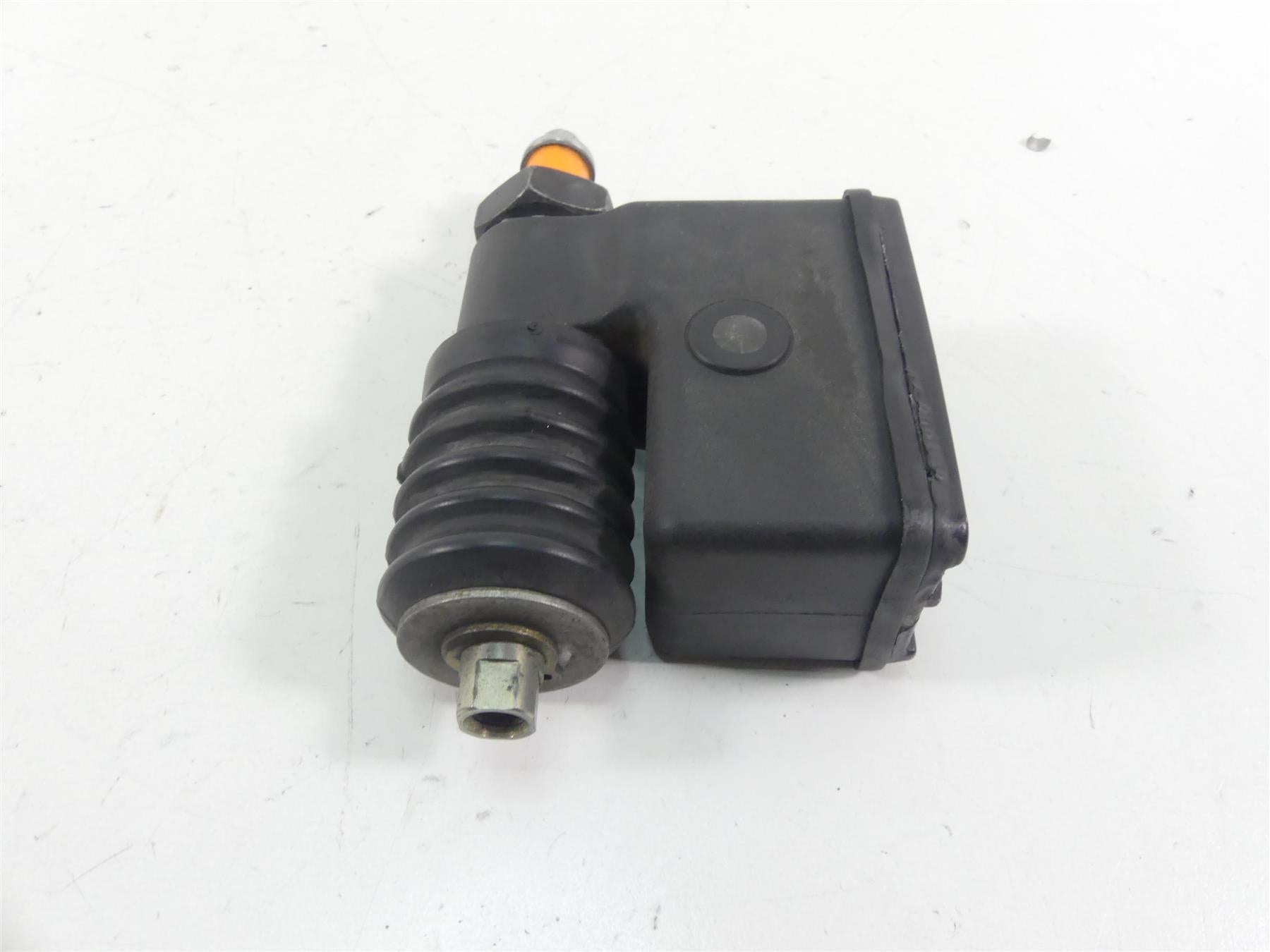 2004 Harley FXDWGI Dyna Wide Glide Rear Brake Master Cylinder 42474-90C {{ shop.shopifyCountryName }} - Mototech271