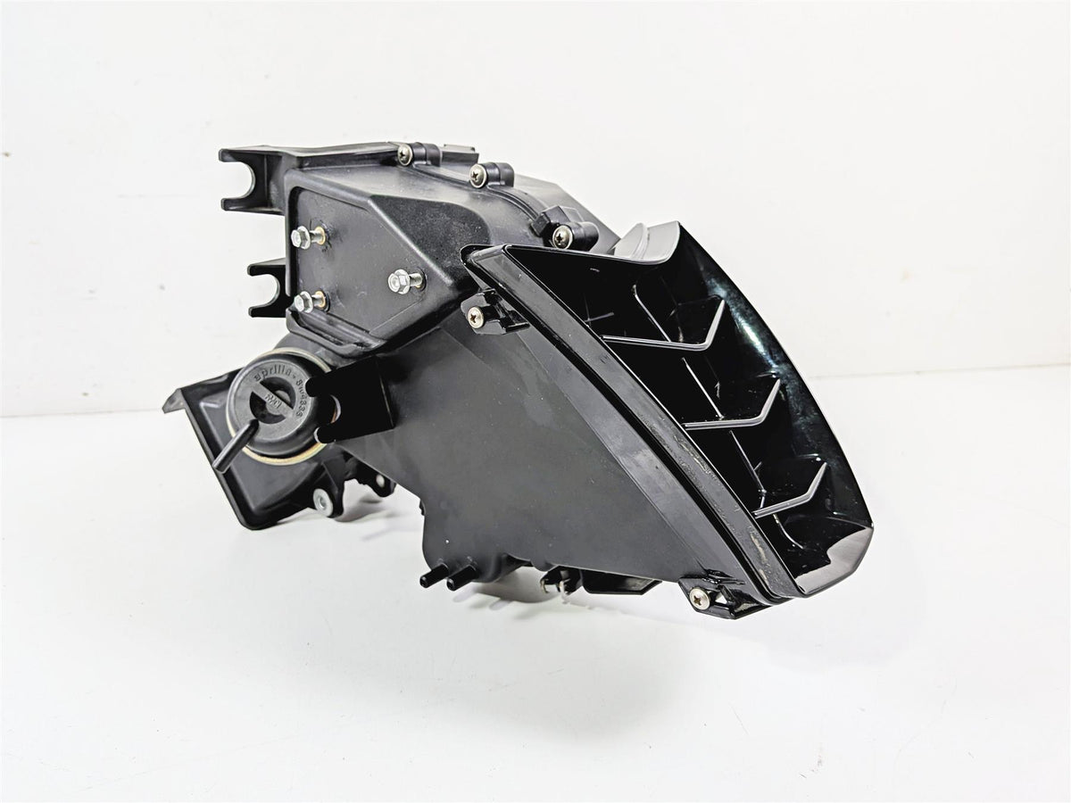 2008 Aprilia RSVR 1000 Factory Front Center Air Inlet Duct AP8158113 AP8158114 {{ shop.shopifyCountryName }} - Mototech271