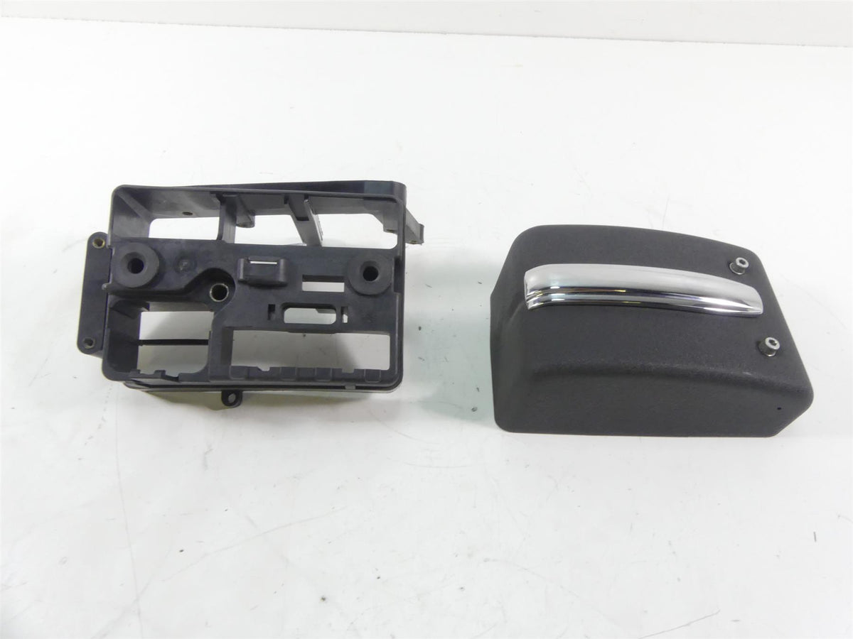 2009 Harley FXDF Dyna Fat Bob Electrical Holder Stay Tray With Cover 70367-04A {{ shop.shopifyCountryName }} - Mototech271