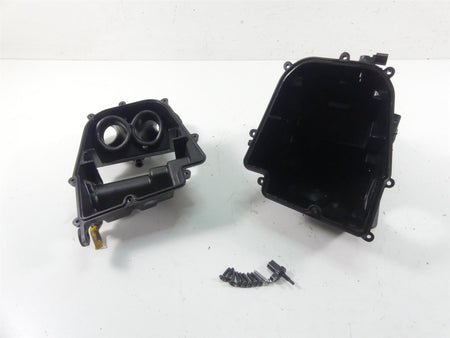2017 Triumph Thruxton 1200 R Air Box Cleaner Breather Filter T2201106 {{ shop.shopifyCountryName }} - Mototech271