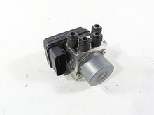 Load image into Gallery viewer, 2021 Yamaha Tenere 700 XTZ7 Abs Brake Pump Unit Module BW3-85930-09-00 | Mototech271
