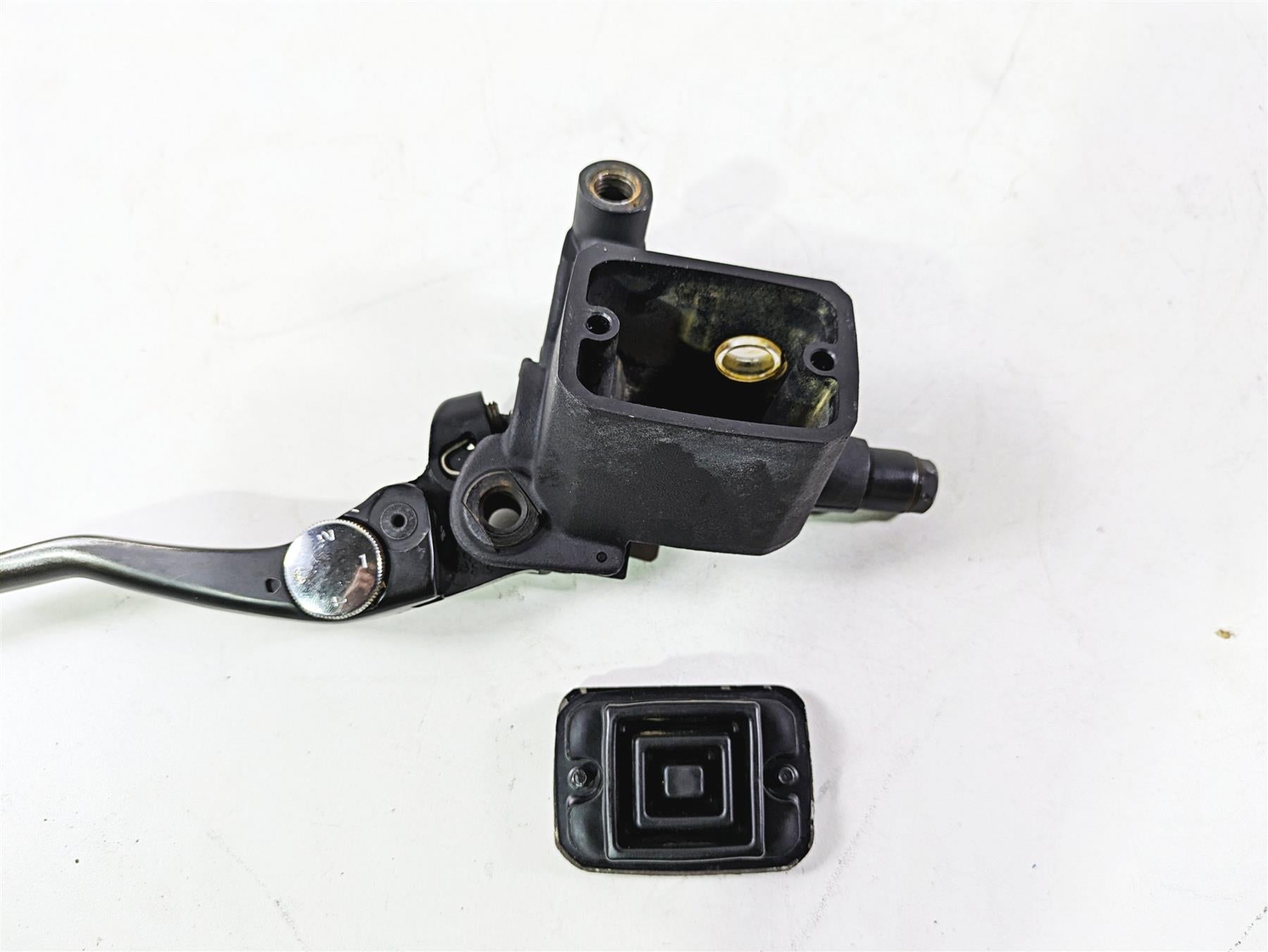 2013 Ducati Hyperstrada 821 Front Brake Master Cylinder 62440792B {{ shop.shopifyCountryName }} - Mototech271