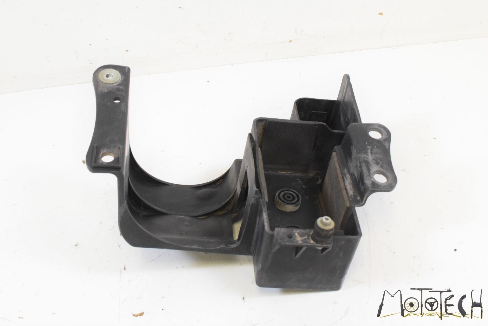 2014 Yamaha Raptor YFM700 R SEL Battery Tray Holder Carrier 1PE-H212B-00-00 {{ shop.shopifyCountryName }} - Mototech271