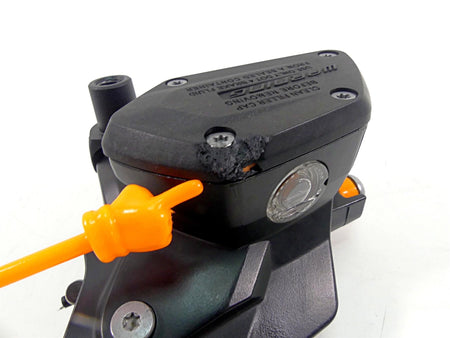 2014 BMW R1200GS K50 Front Brake Master Cylinder 32728559604 8532620 {{ shop.shopifyCountryName }} - Mototech271