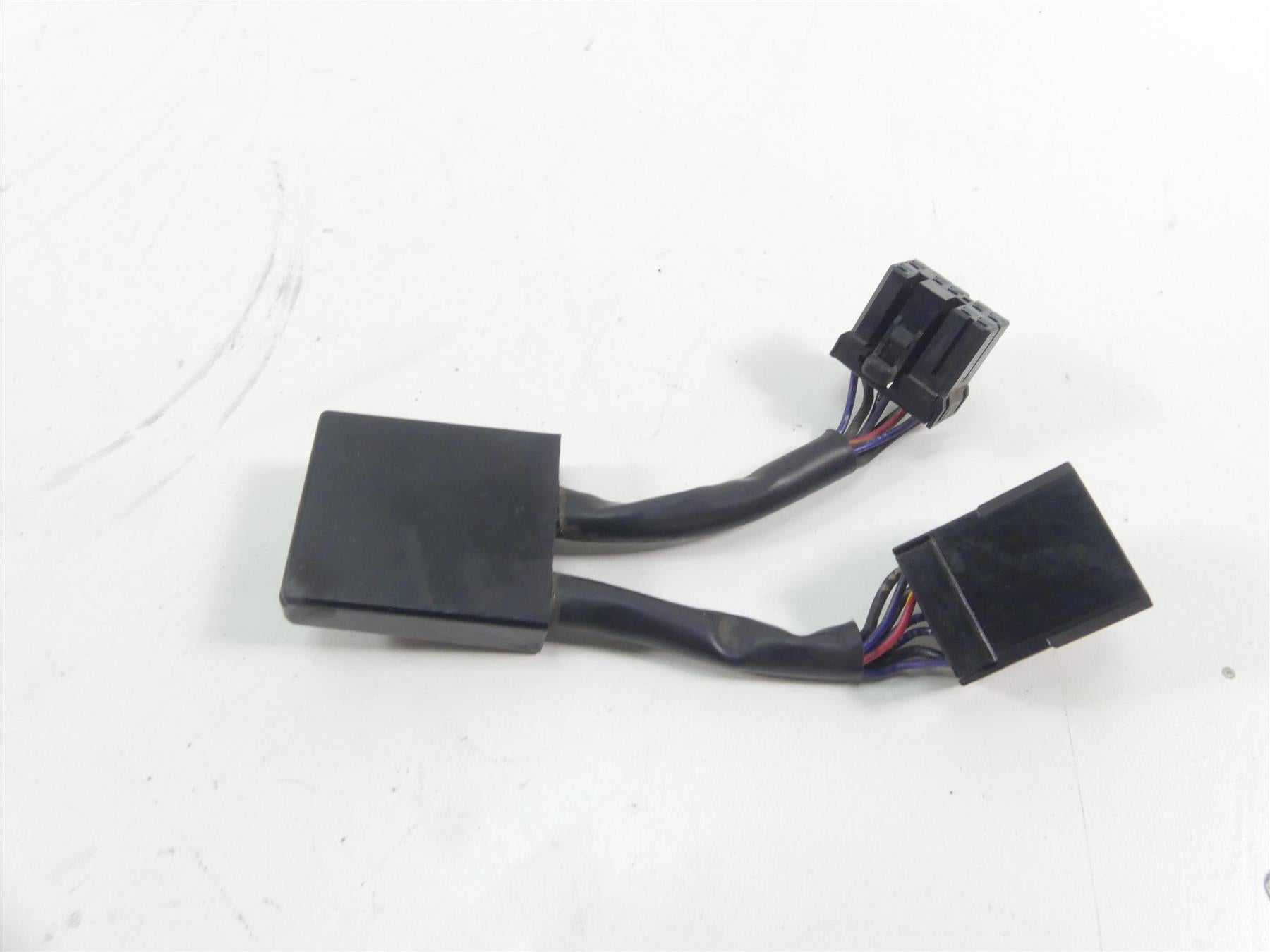 2014 Harley FXDF Dyna Fat Bob Auxiliary Brake Running Light Converter 69462-06D {{ shop.shopifyCountryName }} - Mototech271