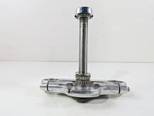 Load image into Gallery viewer, 2009 Harley FXDC Dyna Super Glide Lower Triple Tree Steering Clamp Read 45867-08
