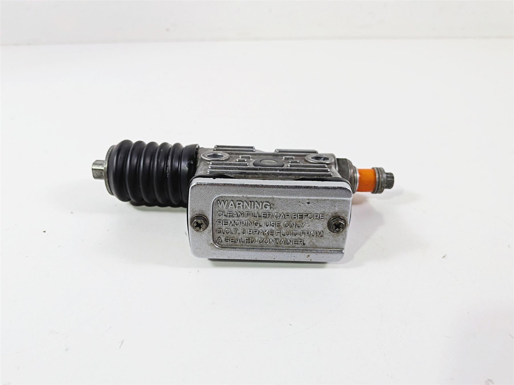 2003 Harley Sportster XL1200 Rear Brake Master Cylinder 42472-87 {{ shop.shopifyCountryName }} - Mototech271