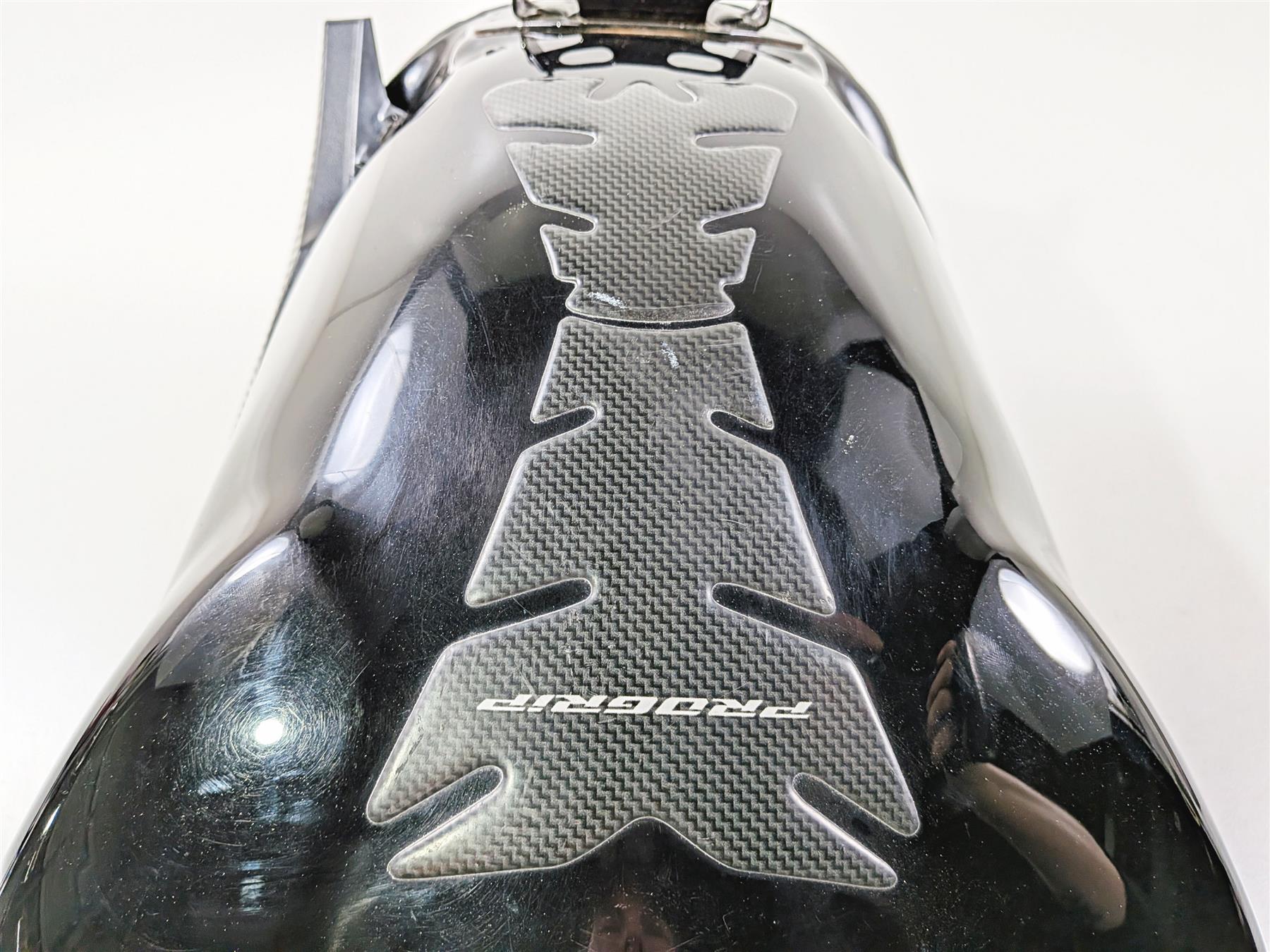 2008 Yamaha YZF R1 RN19 Fuel Gas Petrol Tank - Dent On Left Side 4C8-YK241-00 {{ shop.shopifyCountryName }} - Mototech271