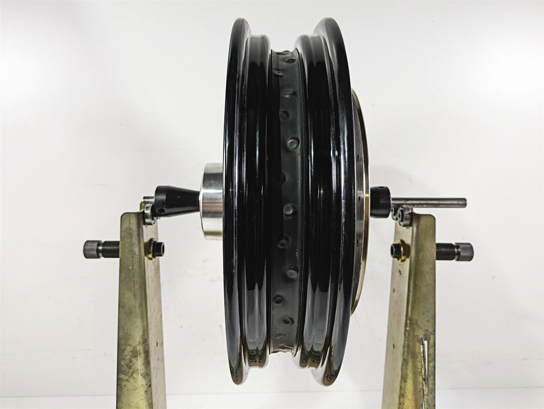 2019 Harley FLHCS Softail Heritage Straight 16x3 Rear Wheel Spoke Rim 40900488 {{ shop.shopifyCountryName }} - Mototech271
