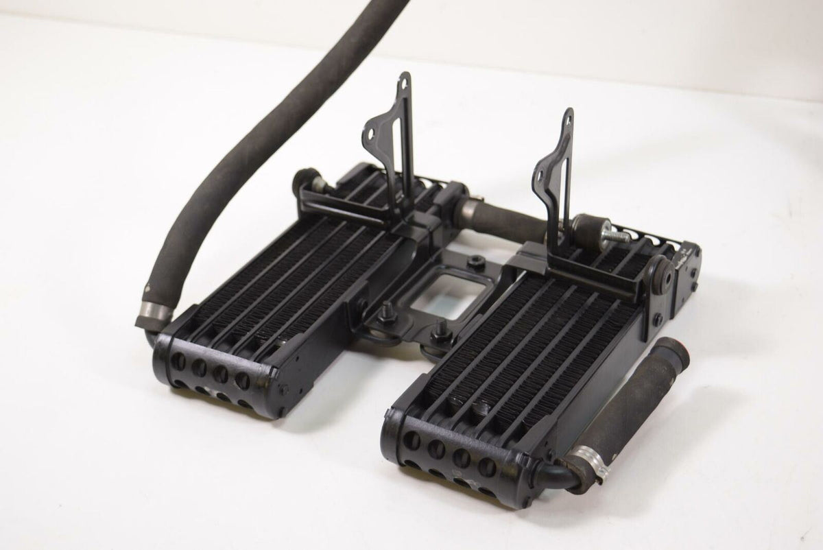2008 Aprilia RSV2 RSV1000 R Oil Cooler Radiator & Cover AP8104341 AP8104452 {{ shop.shopifyCountryName }} - Mototech271
