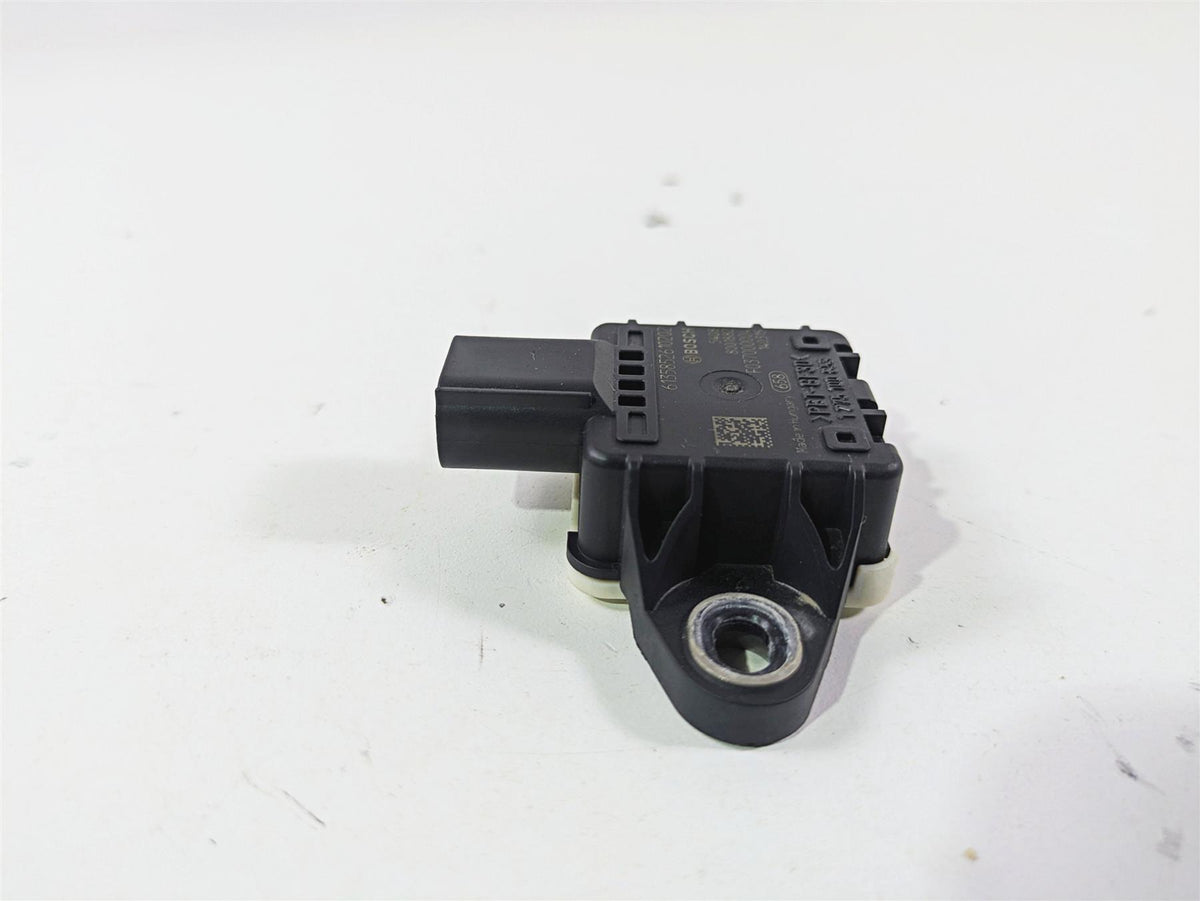 2014 BMW K1600 GTL K48 Speed Sensor Box Bosch 61358526102 {{ shop.shopifyCountryName }} - Mototech271