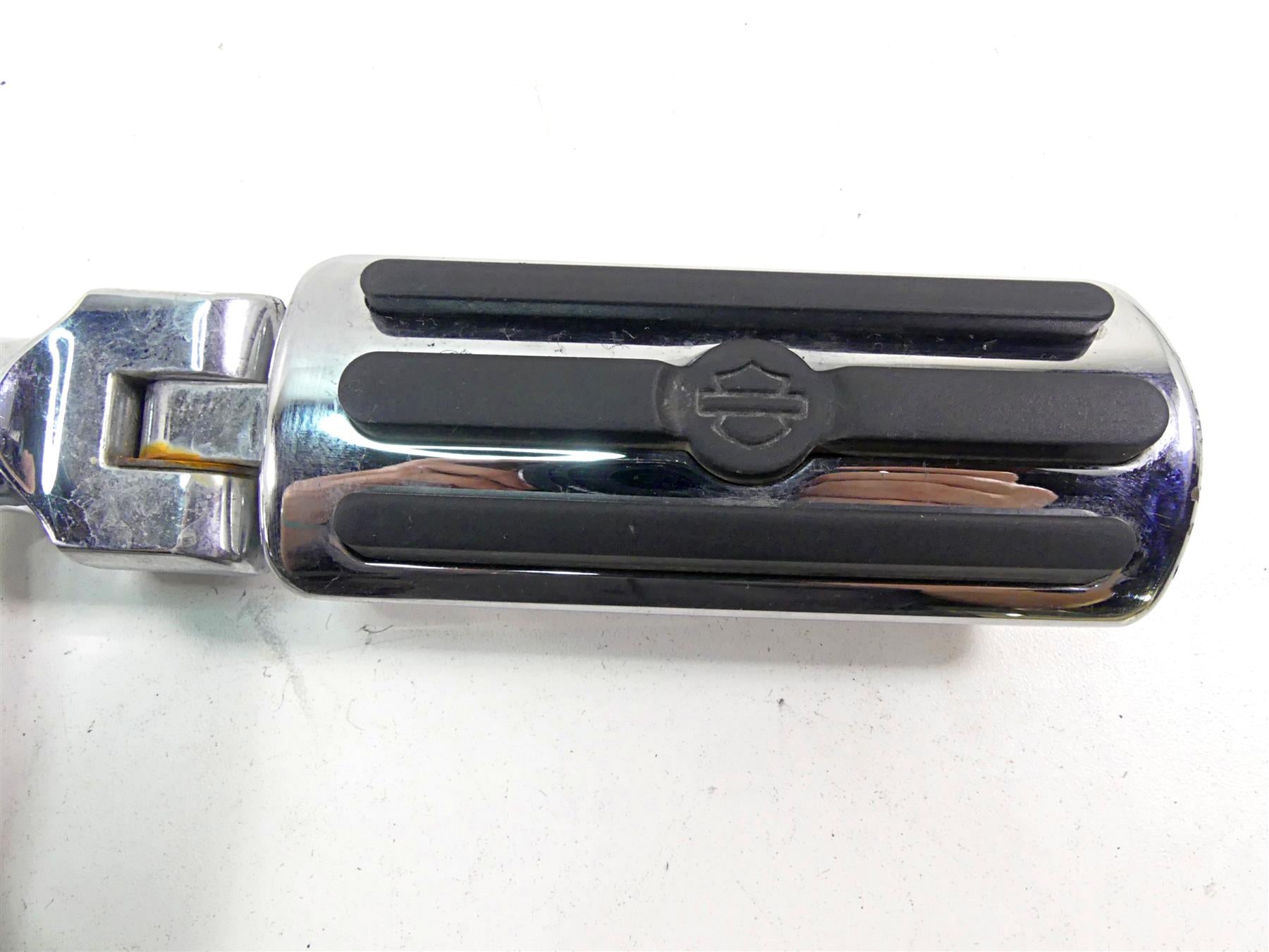 2010 Harley FXDF Dyna Fat Bob Highway Footpeg Foot Peg Rest Set - Rash {{ shop.shopifyCountryName }} - Mototech271