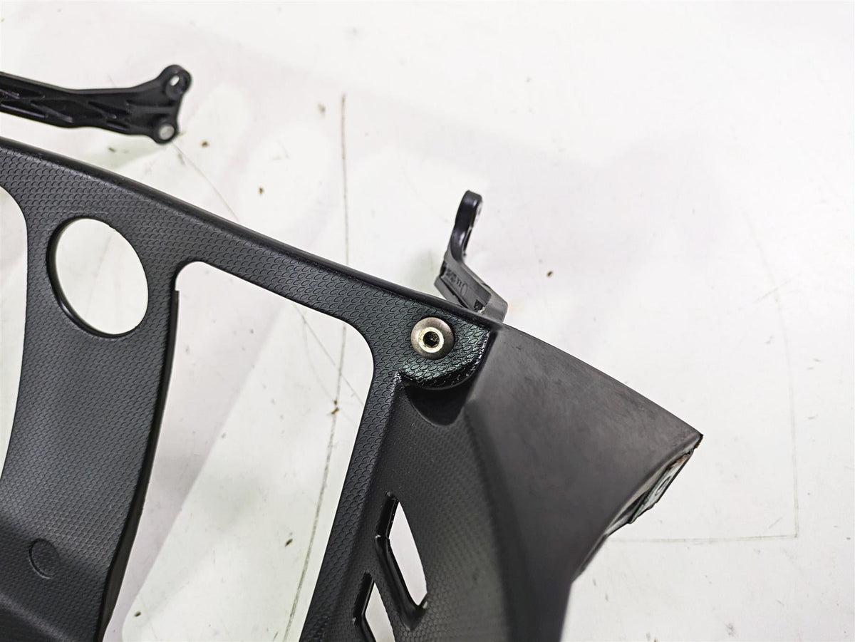 2008 Aprilia RSVR 1000 Factory Oil Cooler Scoop Ram Cover Fairing 106412 {{ shop.shopifyCountryName }} - Mototech271