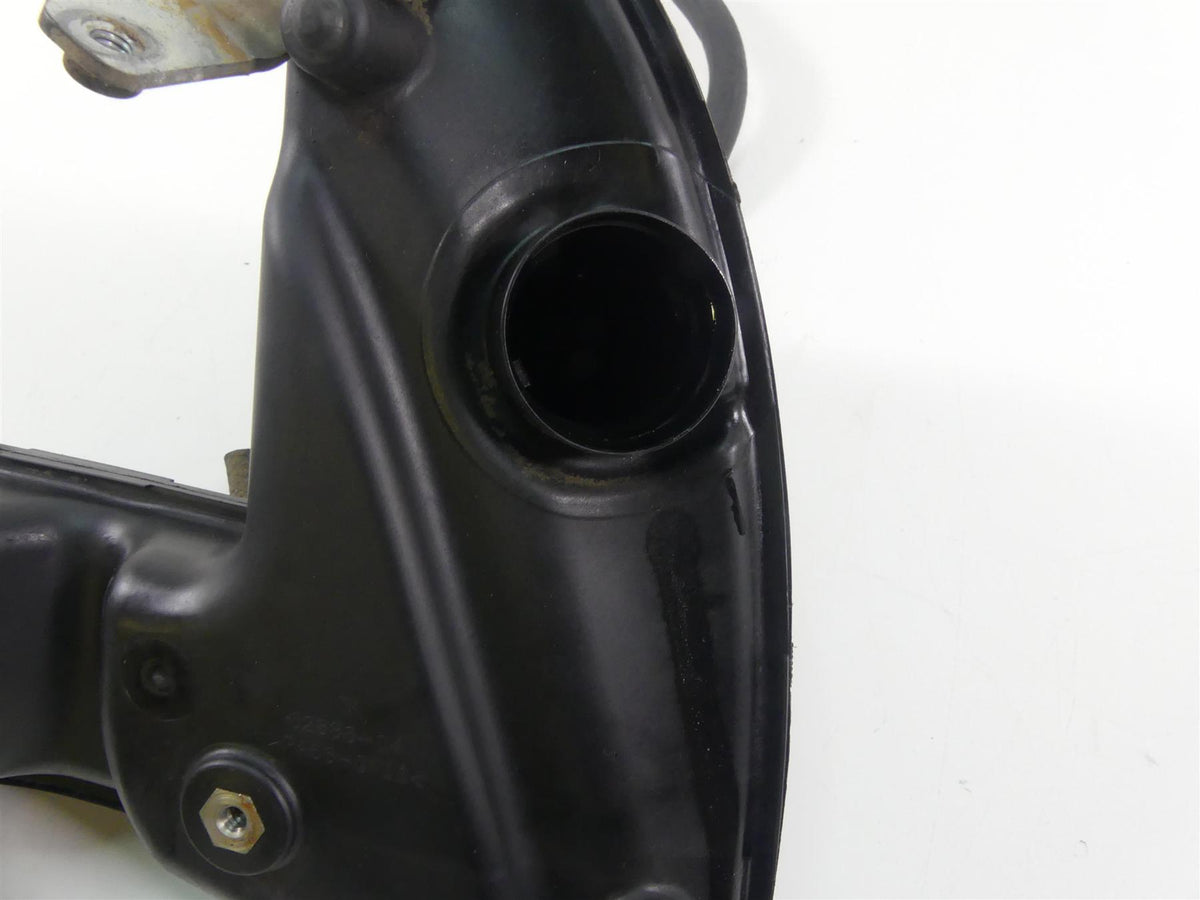 2006 Harley Sportster XL1200 Custom Plastic Oil Tank & Dipstick 62888-04B {{ shop.shopifyCountryName }} - Mototech271