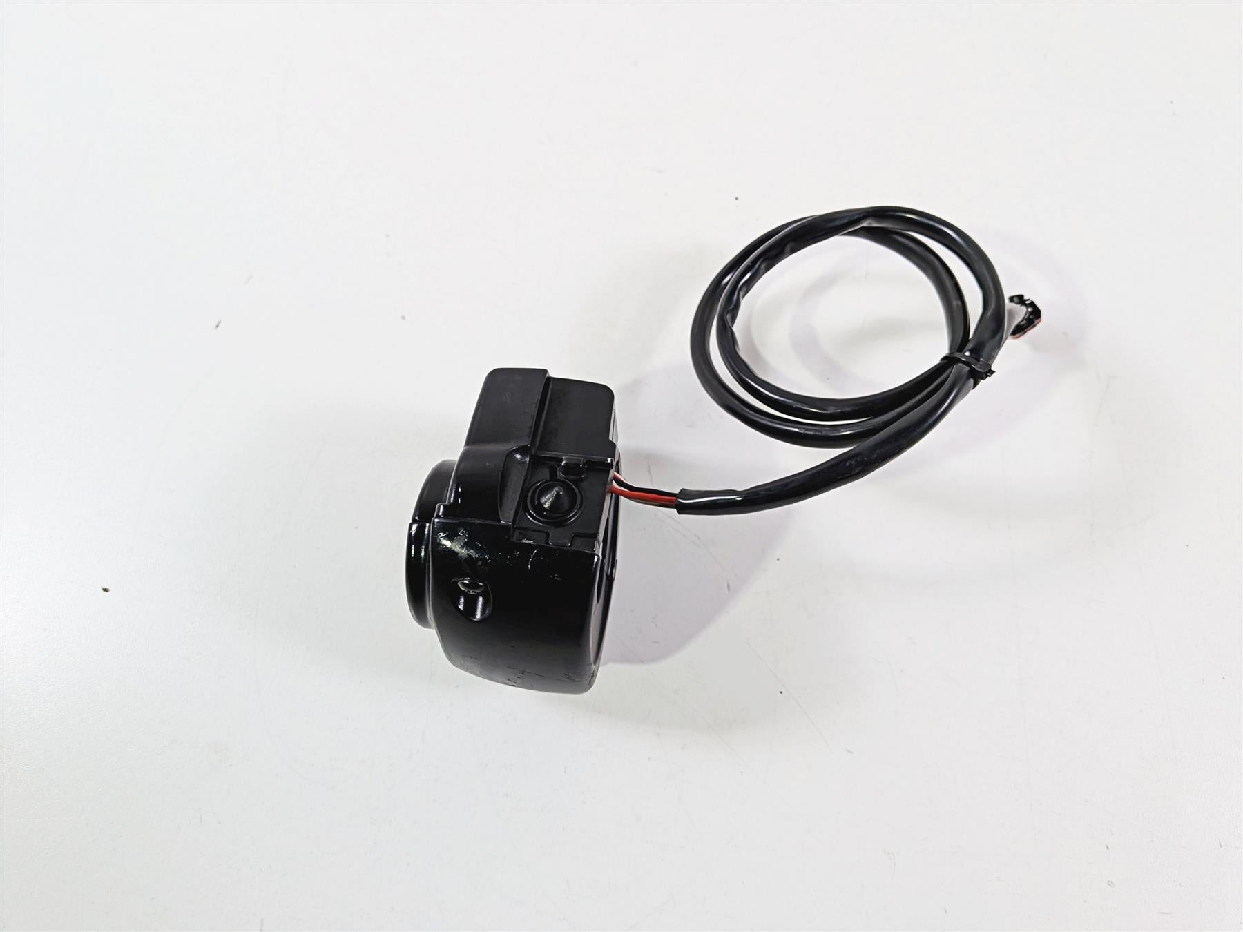 2022 Harley Softail FXLRST Low Rider Left Hand Control Switch -Read 71500288 {{ shop.shopifyCountryName }} - Mototech271